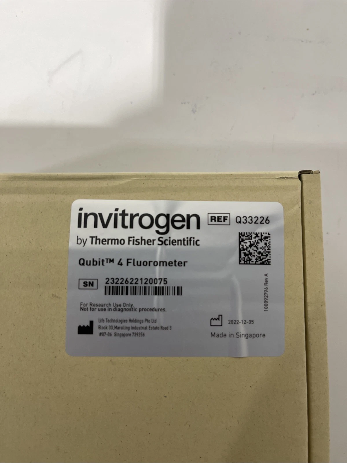ThermoFisher Scientific Invitrogen Qubit 4 Fluorometer SN: 2322622120075