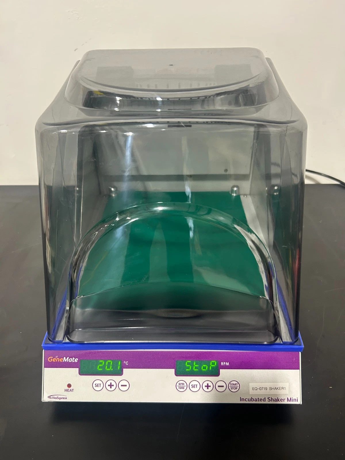 Share GeneMate Incubated shaker mini - Tested