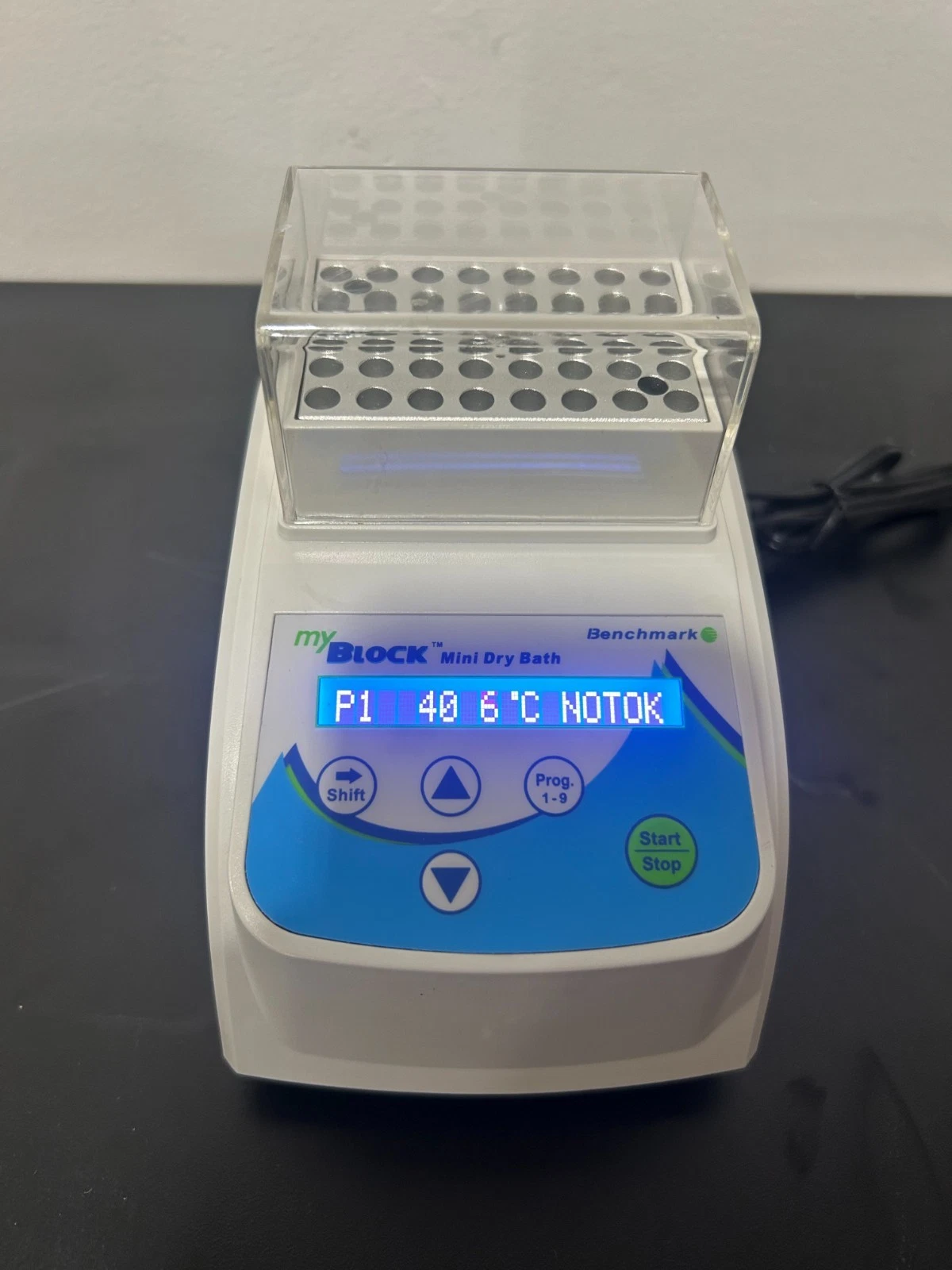 Benchmark Scientific MyBlock Mini Dry Bath BSH300