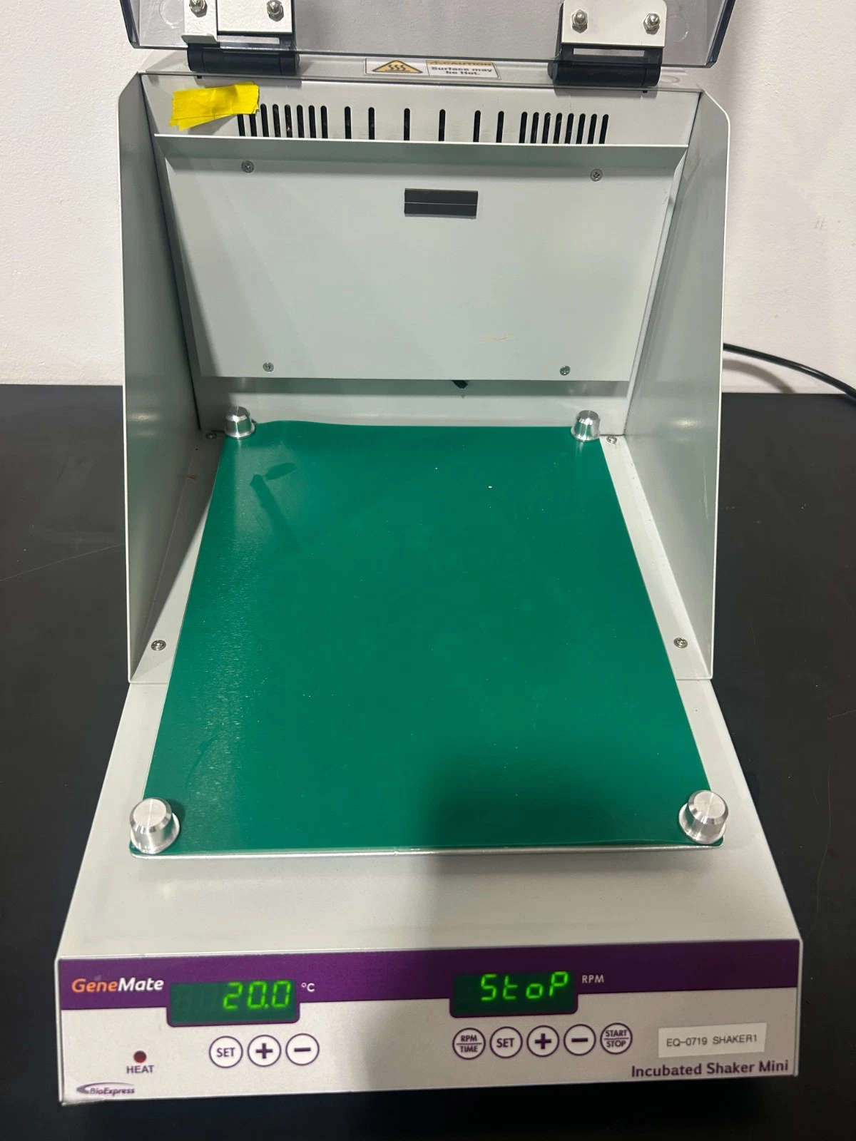 Share GeneMate Incubated shaker mini - Tested