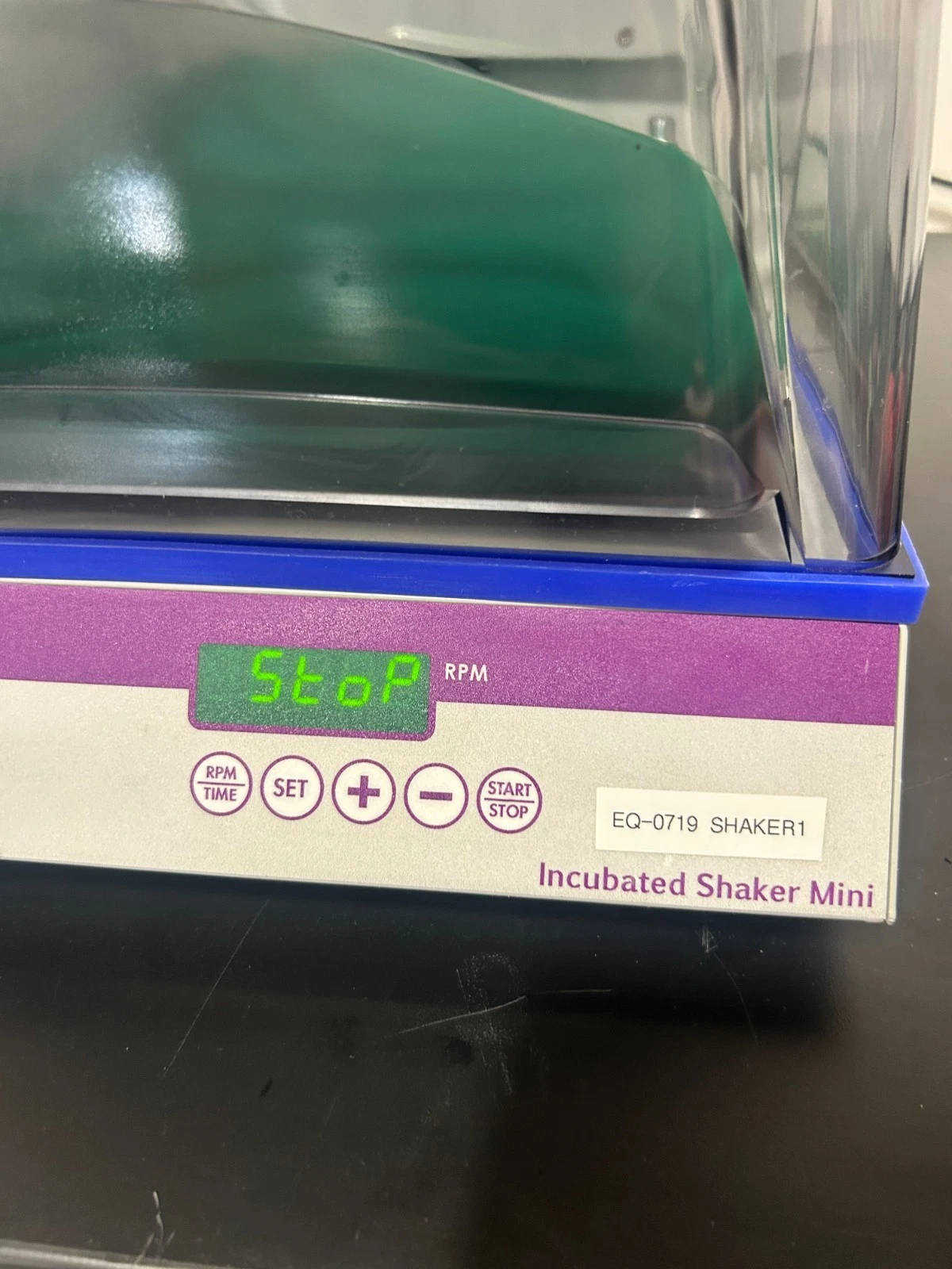 Share GeneMate Incubated shaker mini - Tested