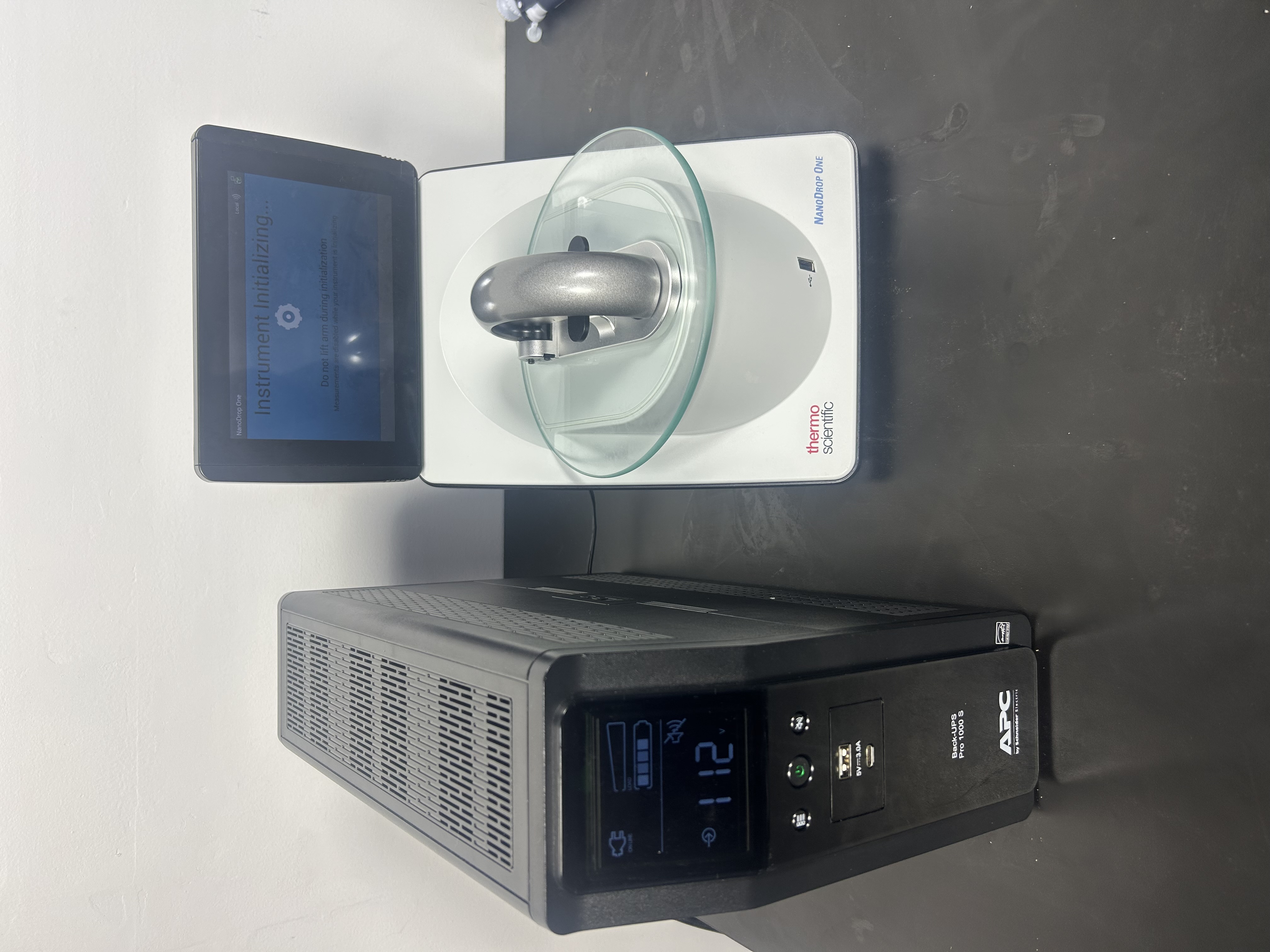 Thermo Scientific NanoDrop One Microvolume UV Vis Spectrophotometer