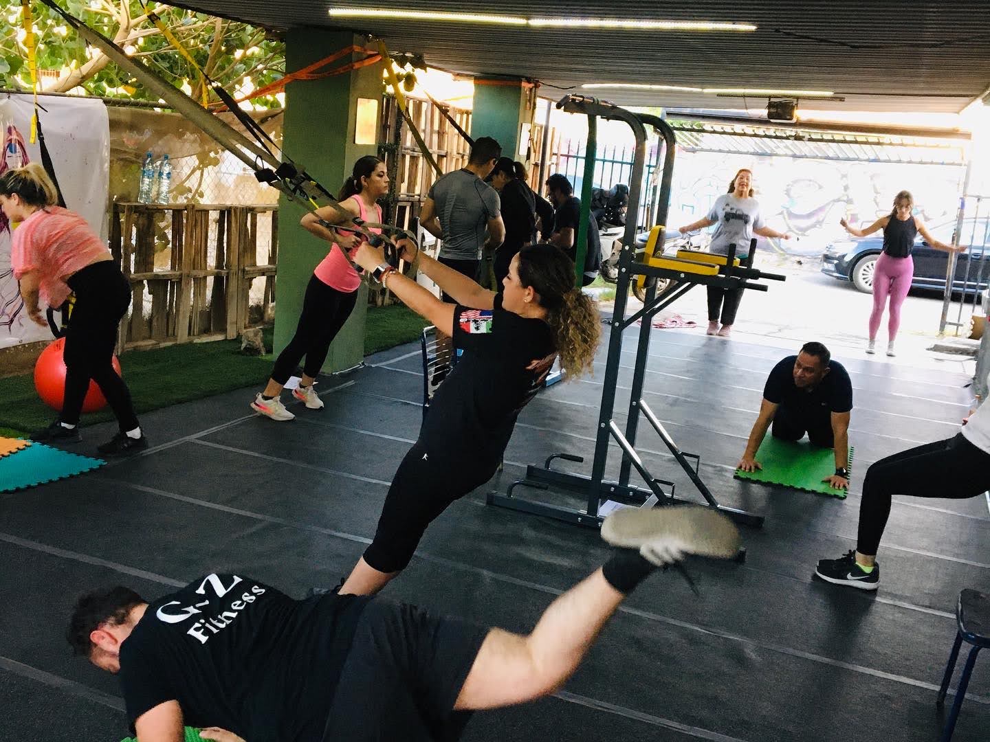 CLASES GRUPALES PRESENCIALES