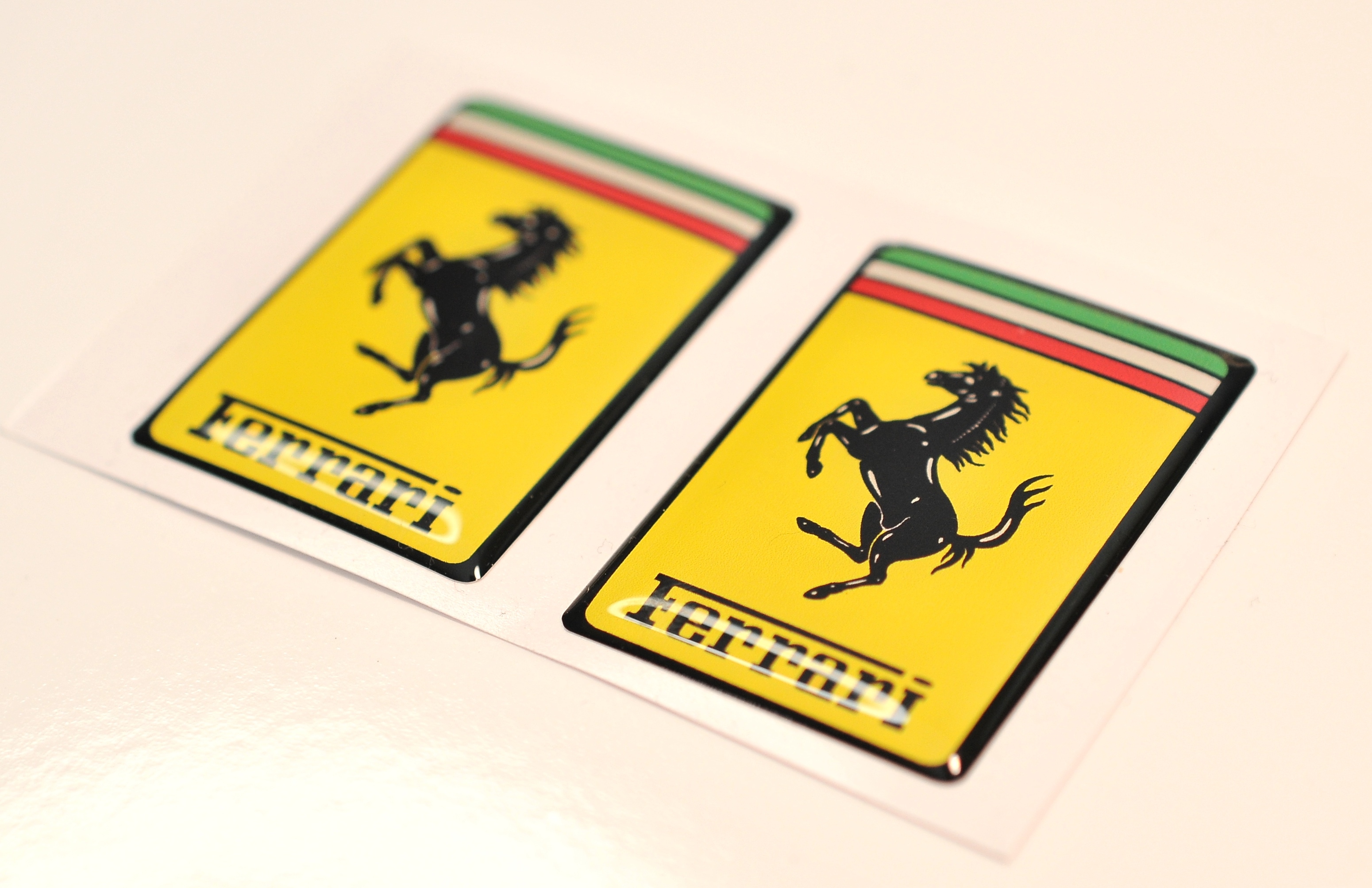 2 pcs x Ferrari stickers (50x30mm)