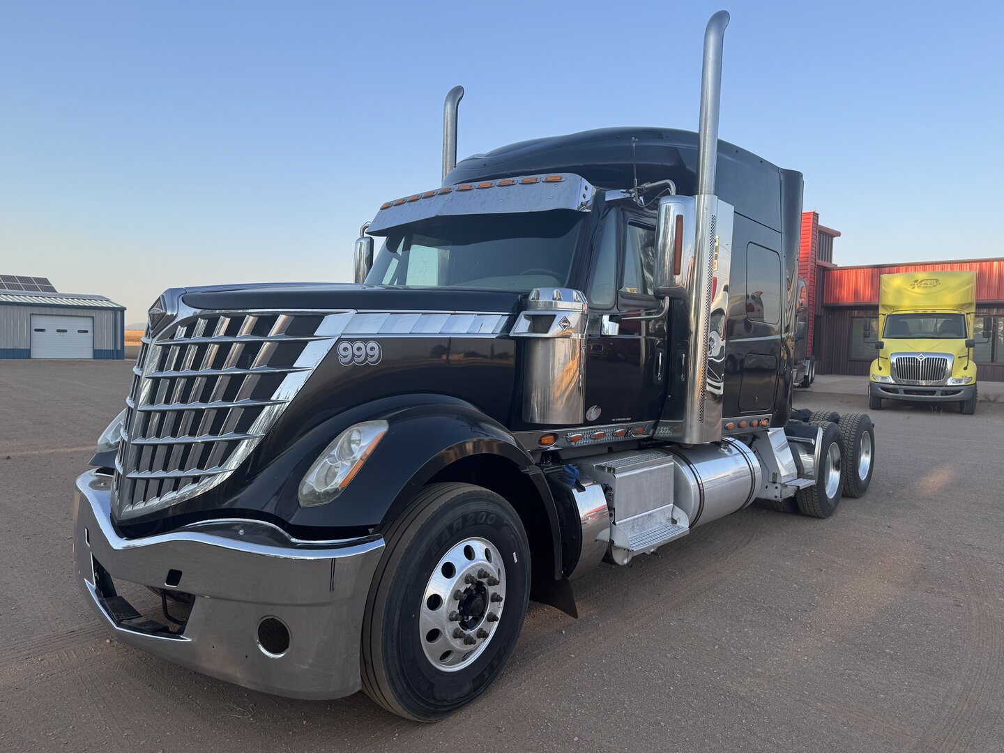 2016 International Lonestar - Cummins - Manual