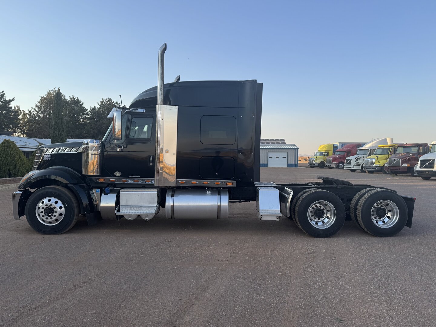 2016 International Lonestar - Cummins - Manual