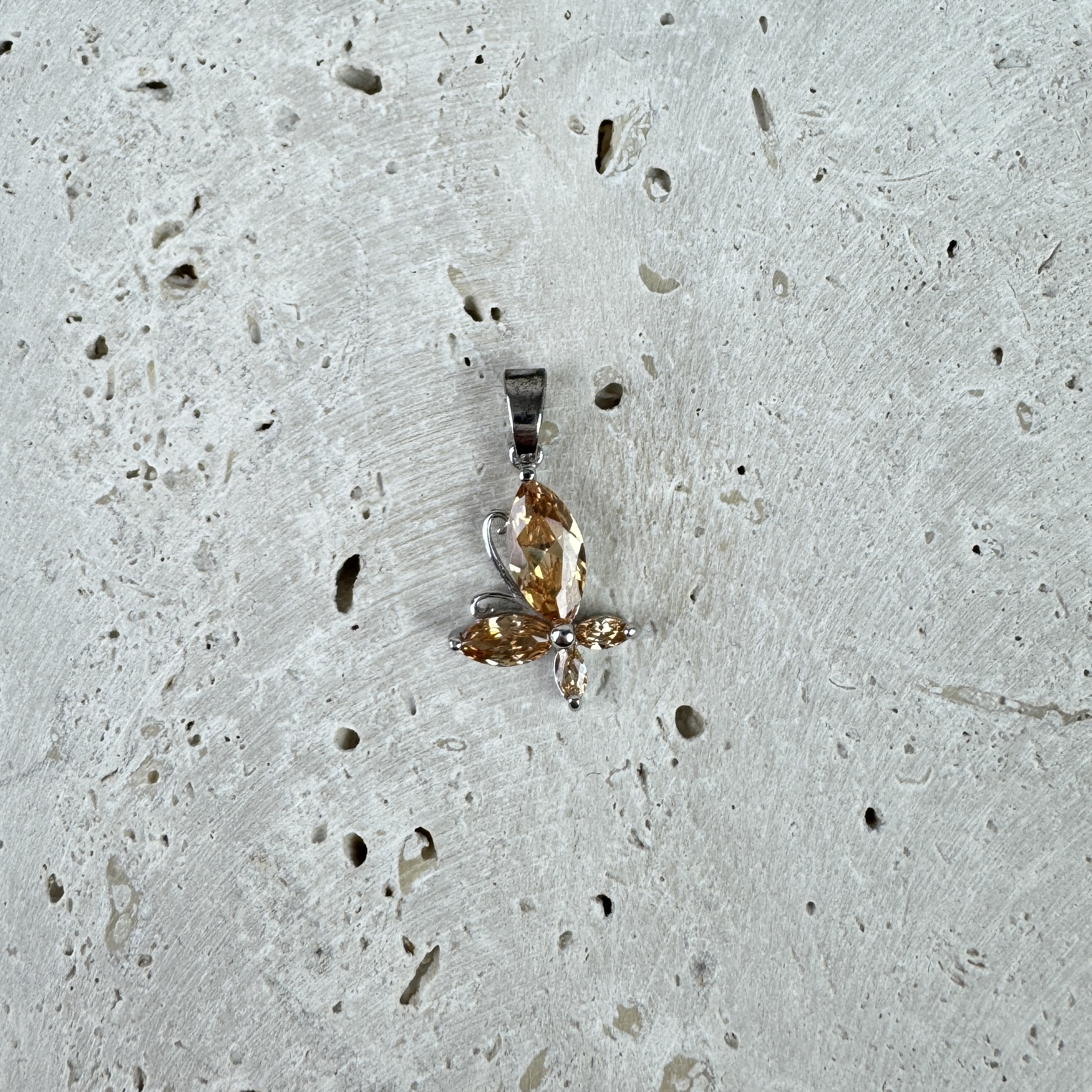 Pakabukas Spindinti Laimė