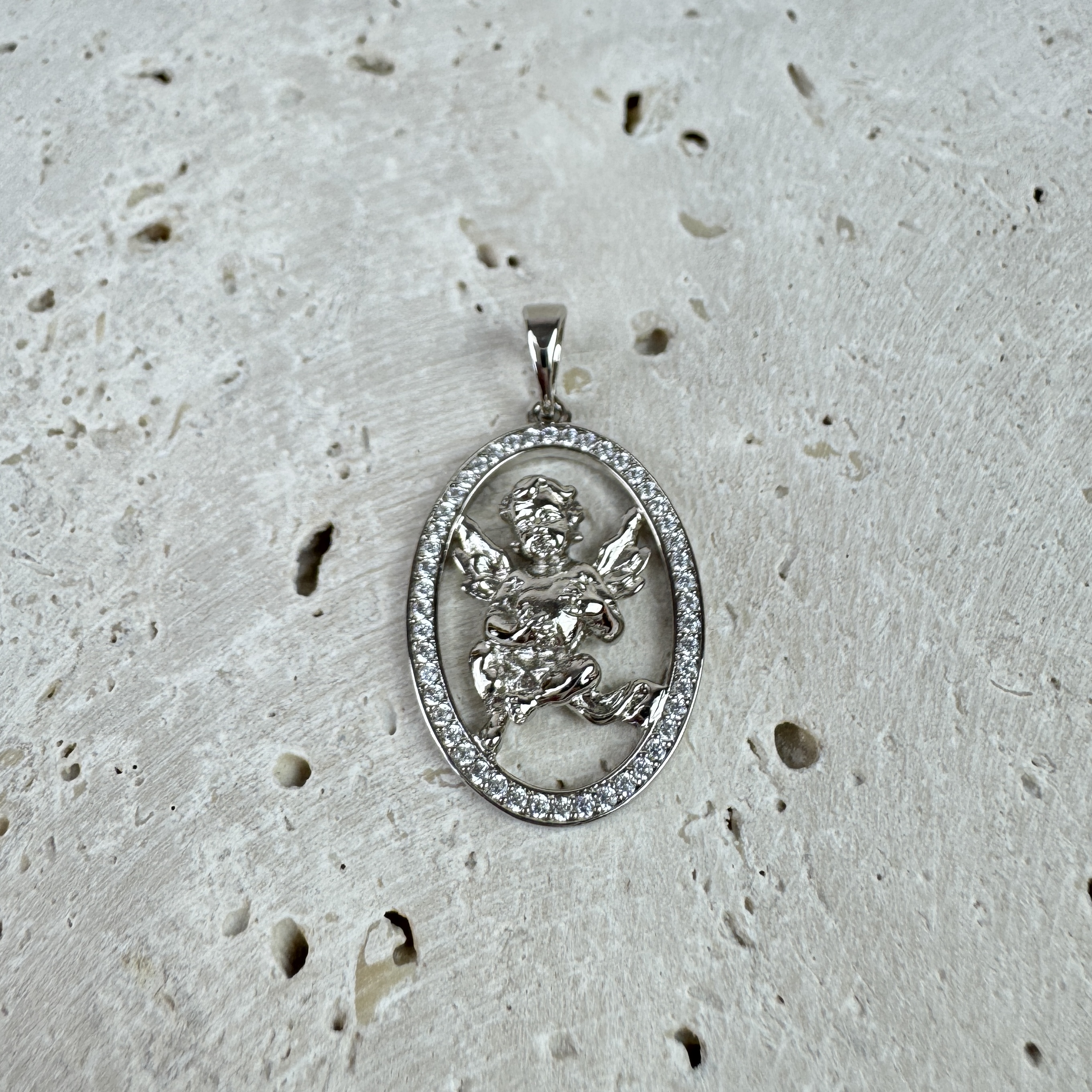 Pakabukas Angelo sargas