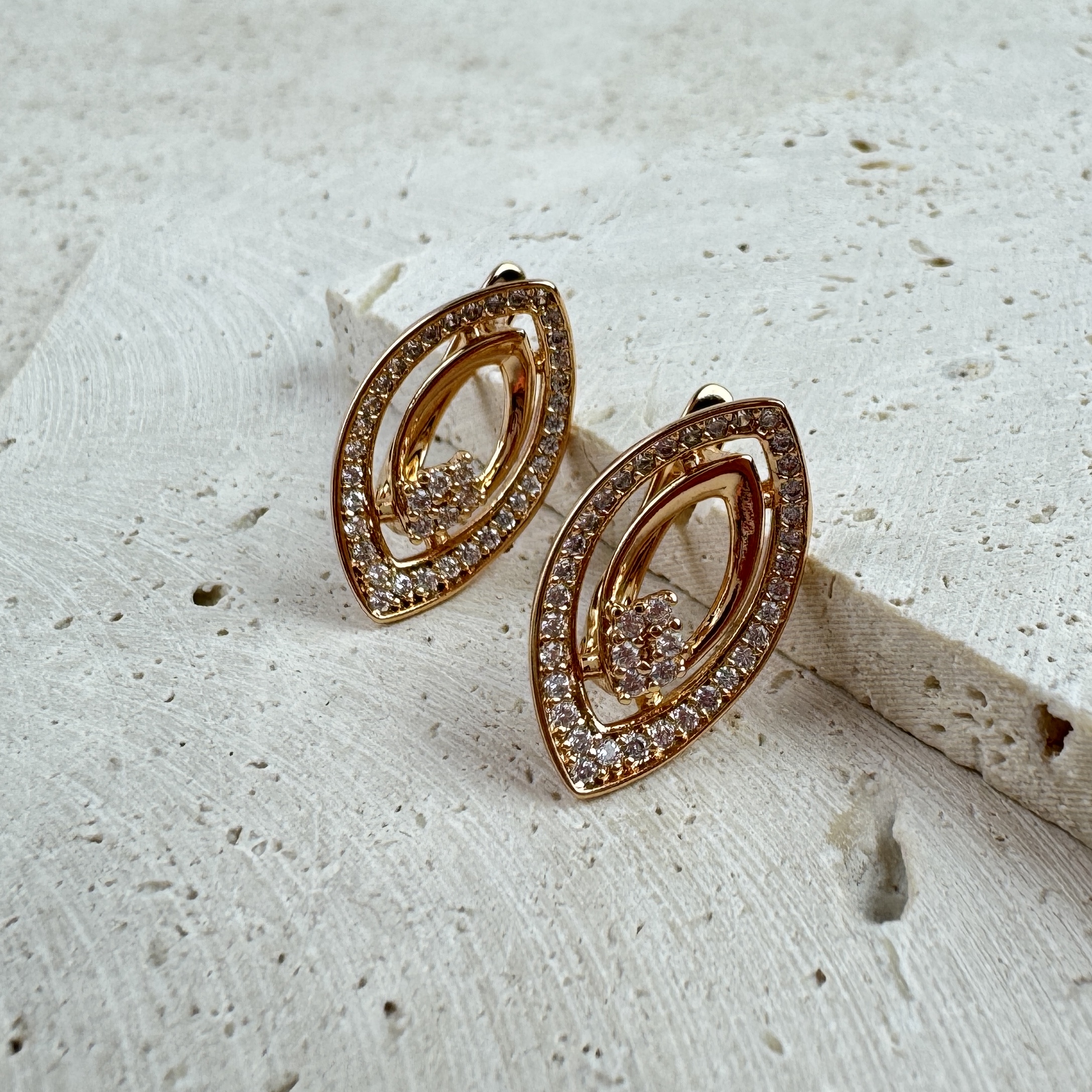 Auskarai Ramybės Valsas