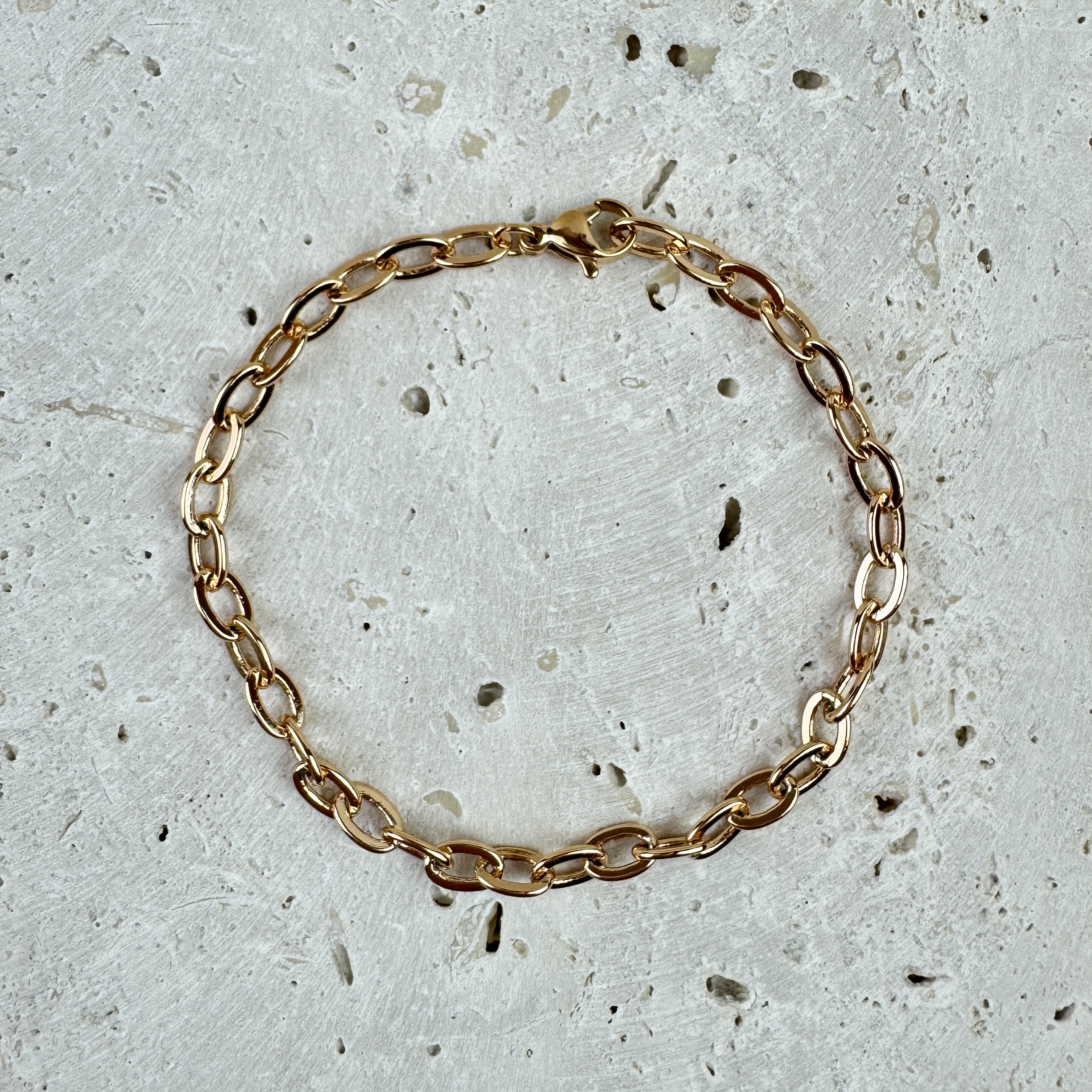 Apyrankė Auksinė Paslaptis