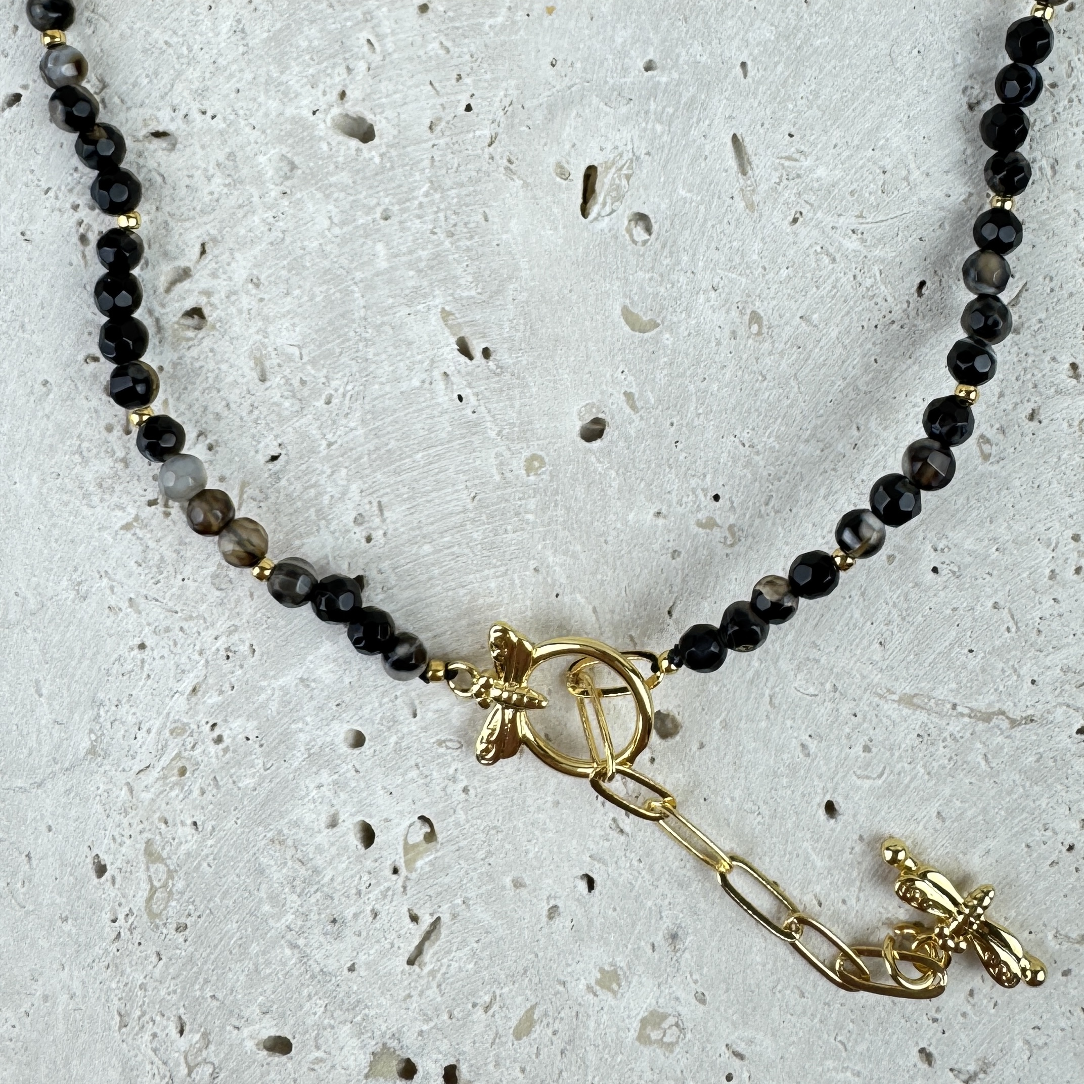 Agato vėrinys - Miško paslaptis