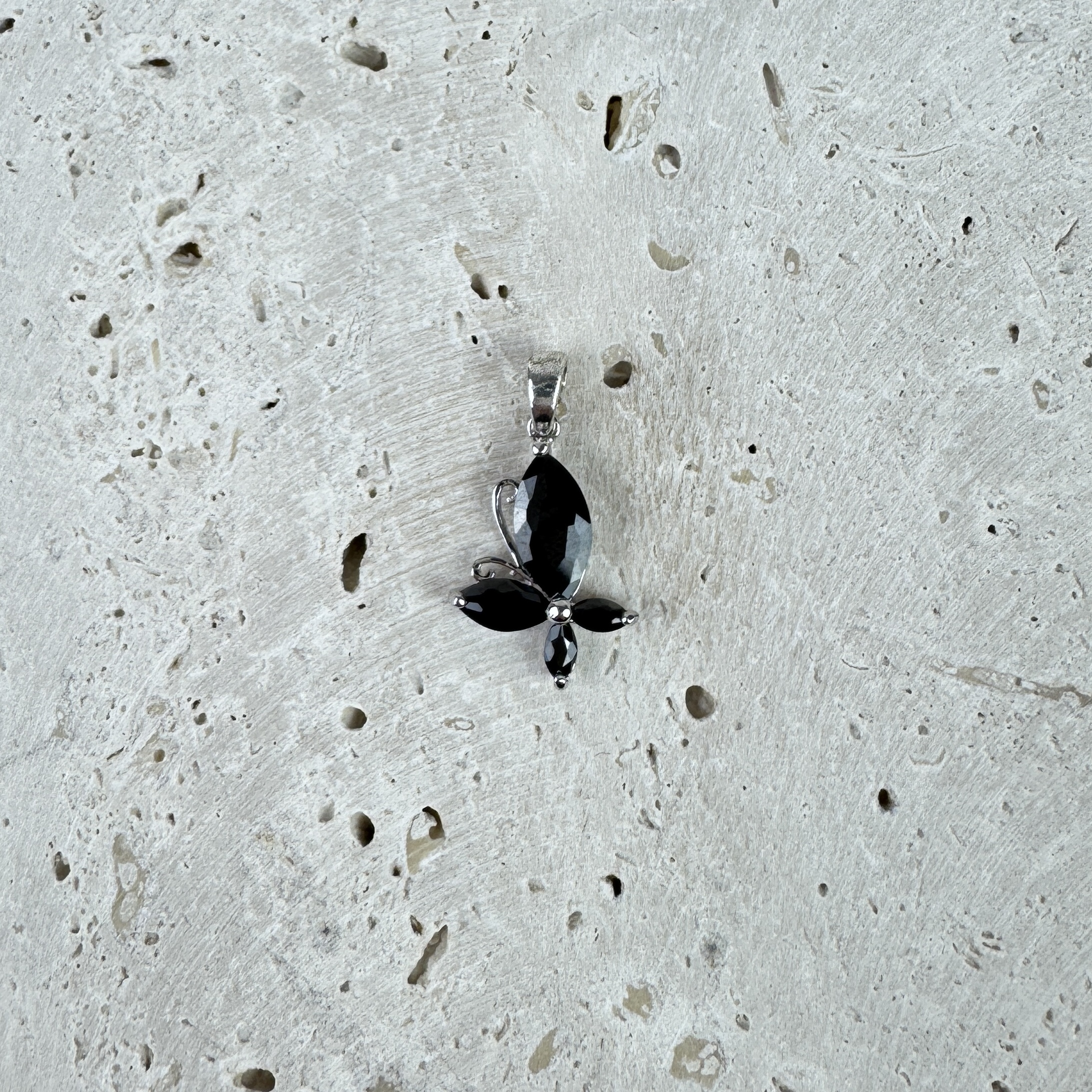 Pakabukas Spindinti Laimė