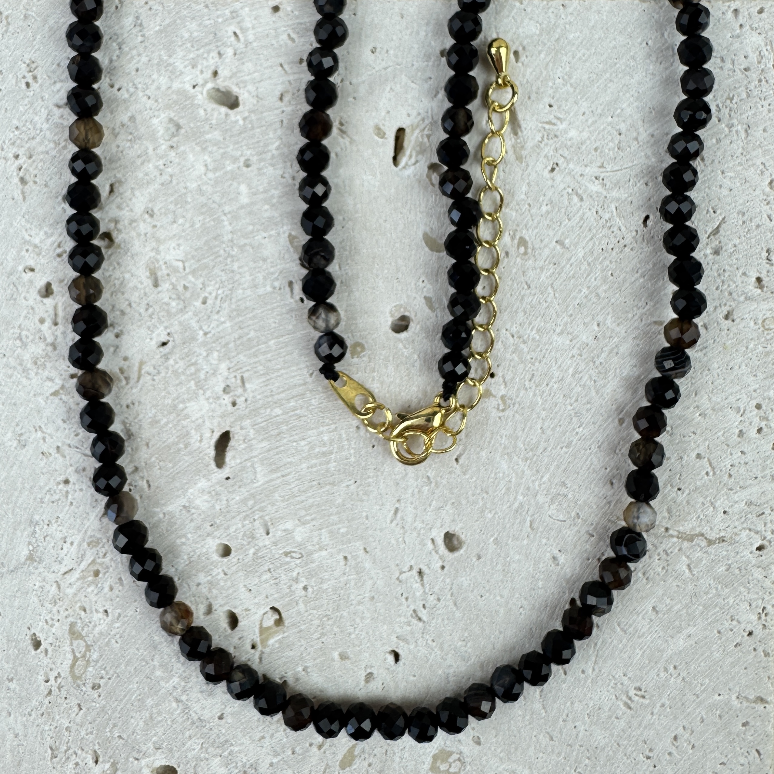 Agato vėrinys - Švelnumo gija