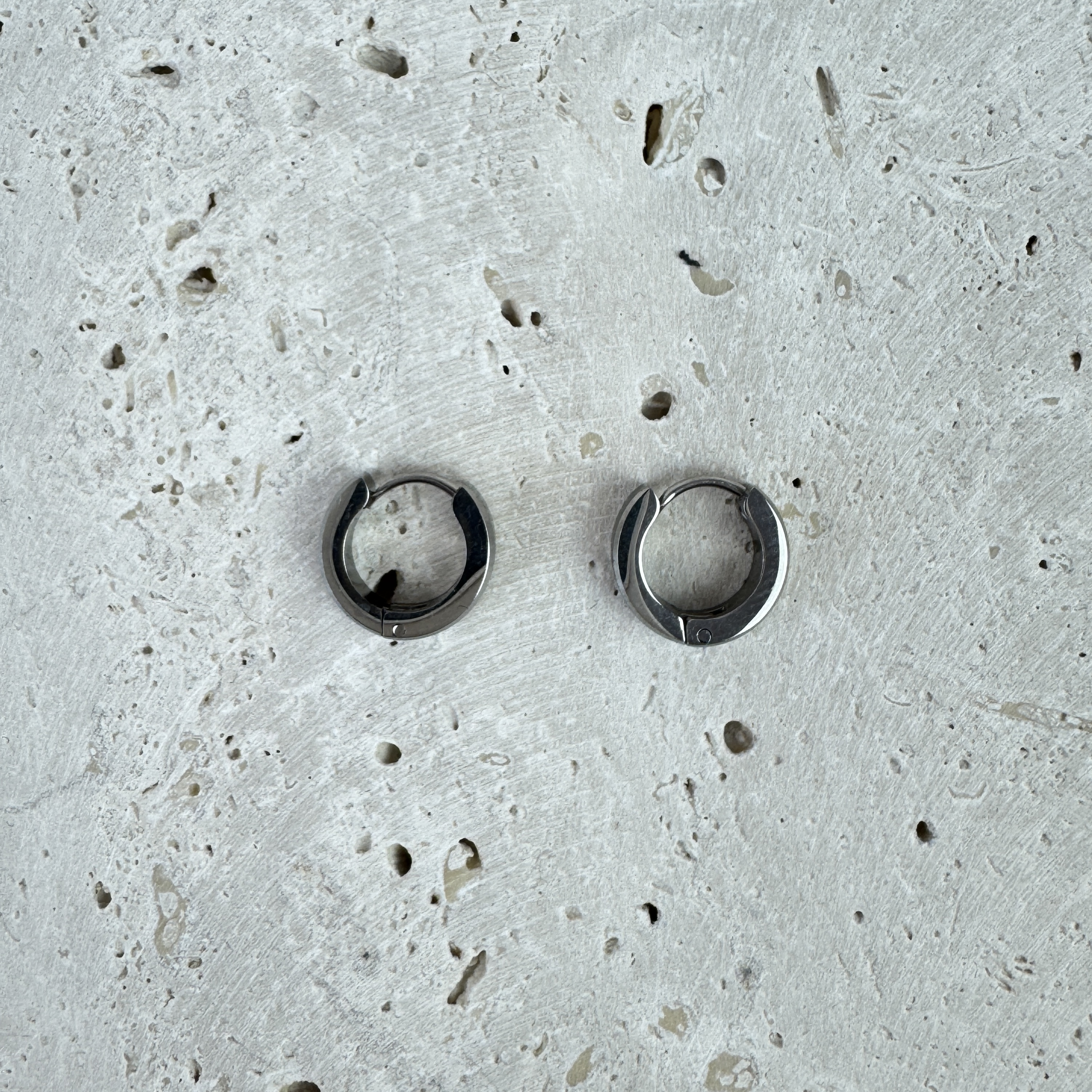 Auskarai Šaltas Spindis