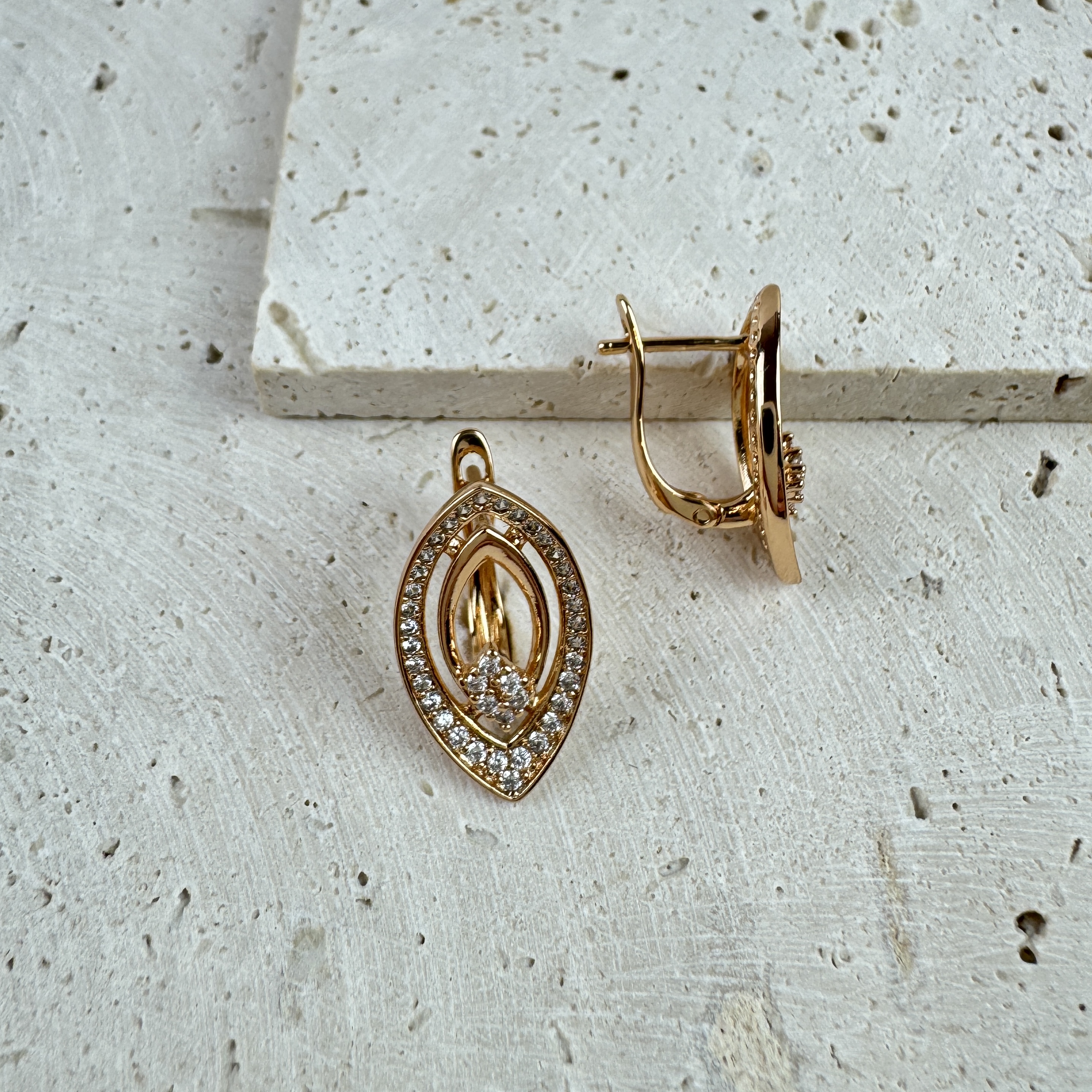 Auskarai Ramybės Valsas