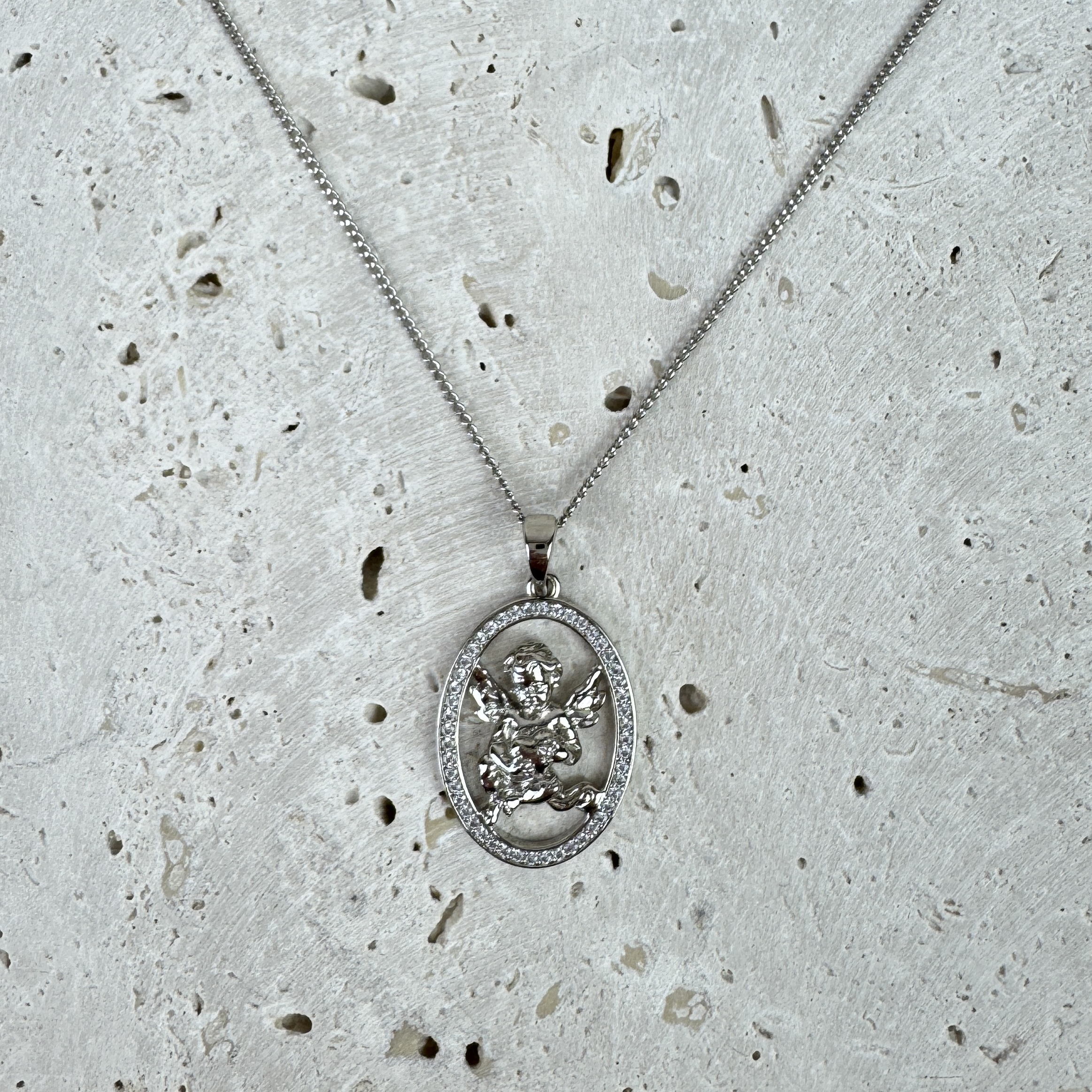 Pakabukas Angelo sargas