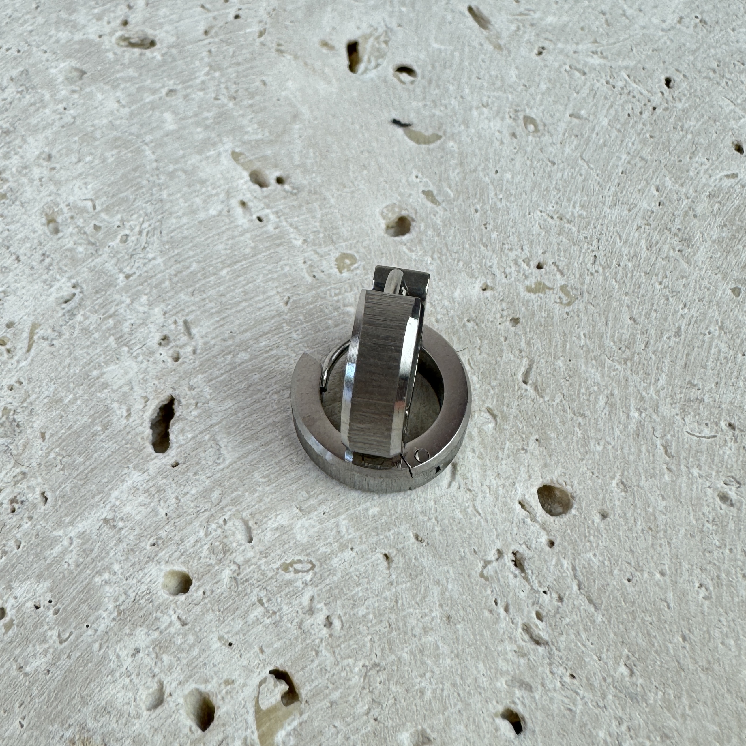 Auskarai Šaltas Spindis