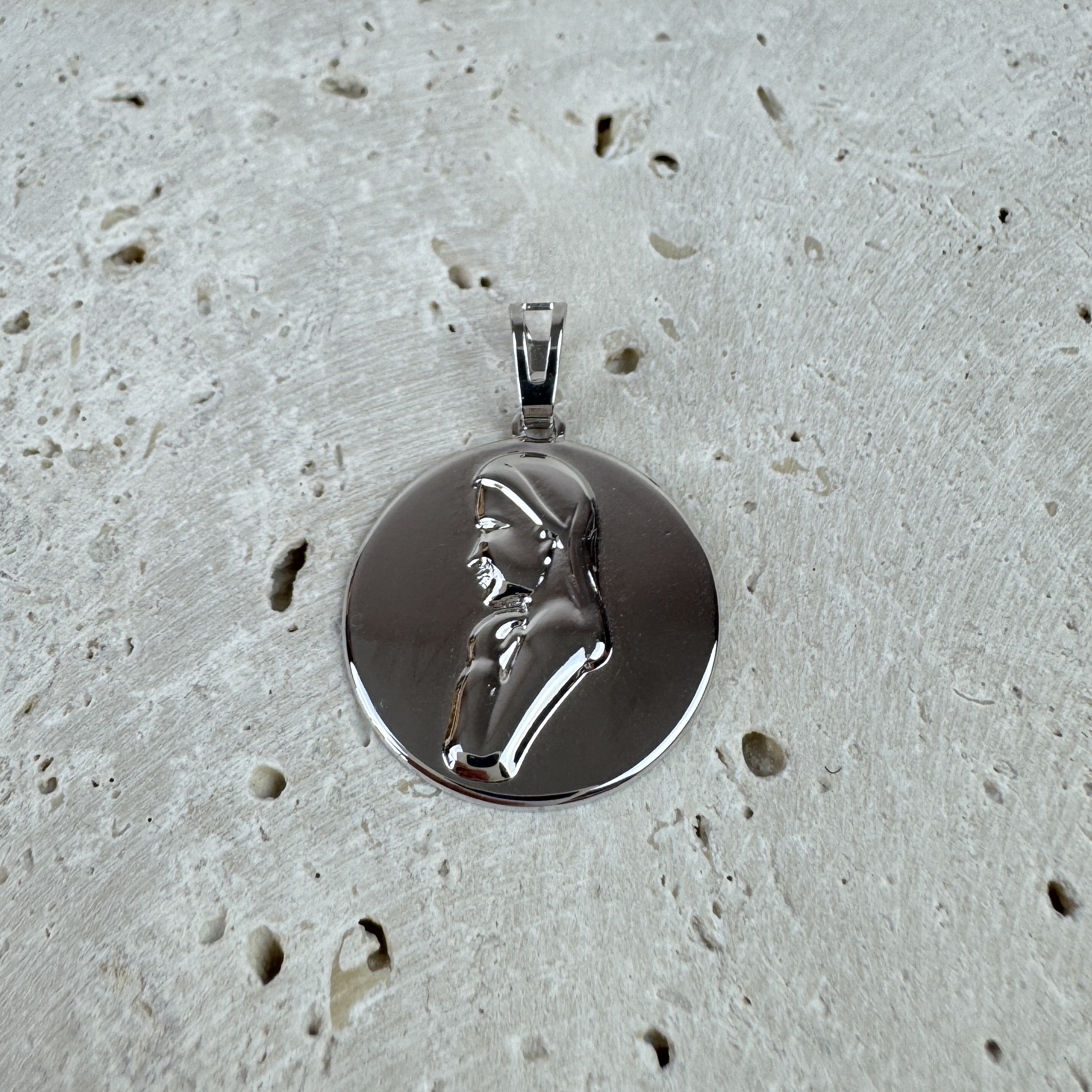 Pakabutis Silver Touch