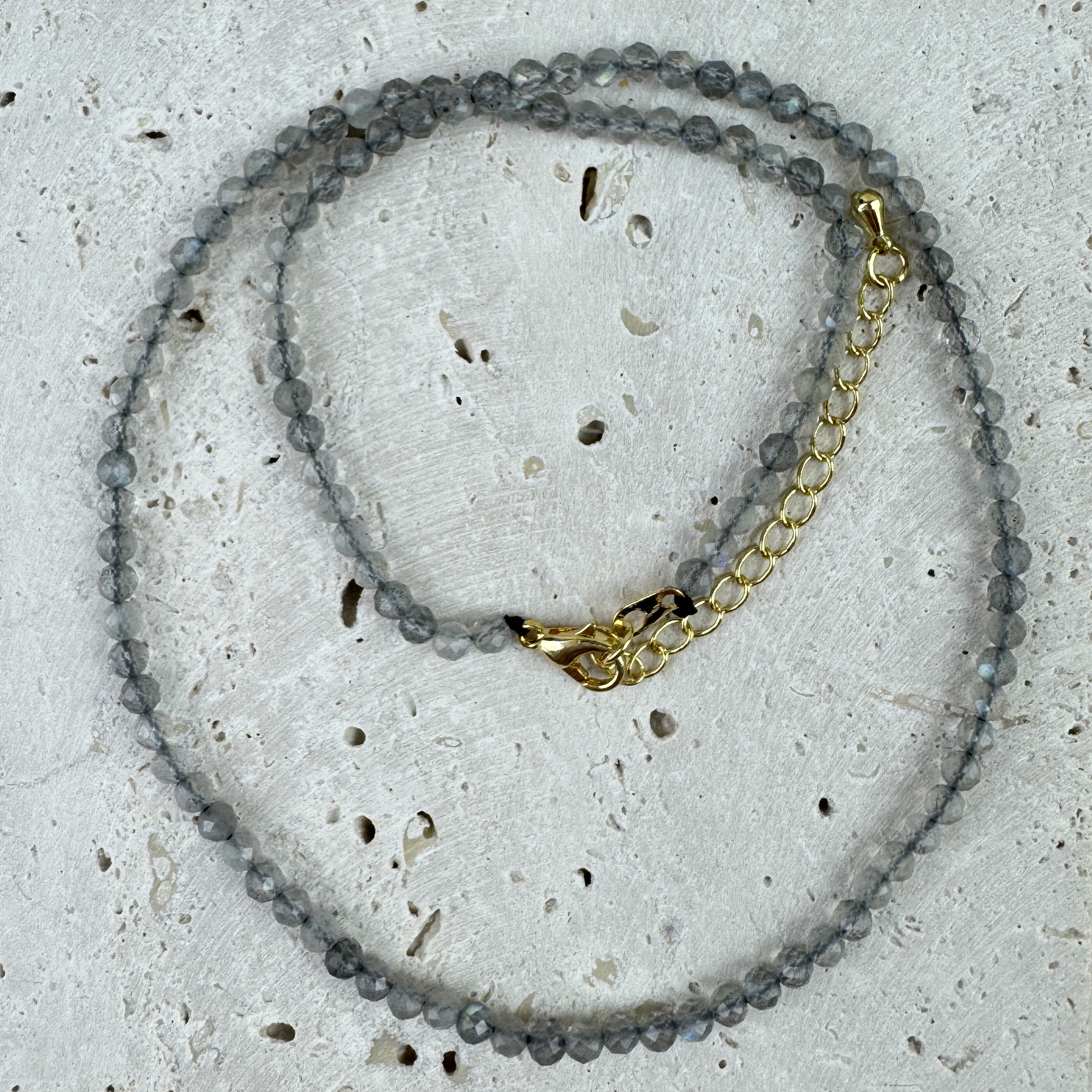 Labradorito vėrinys - Auroros dvelksmas