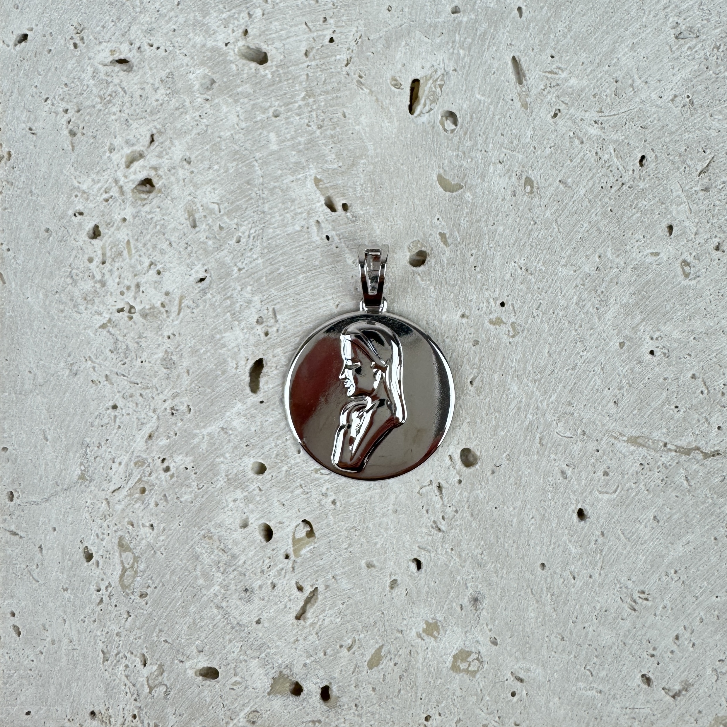 Pakabutis Silver Touch