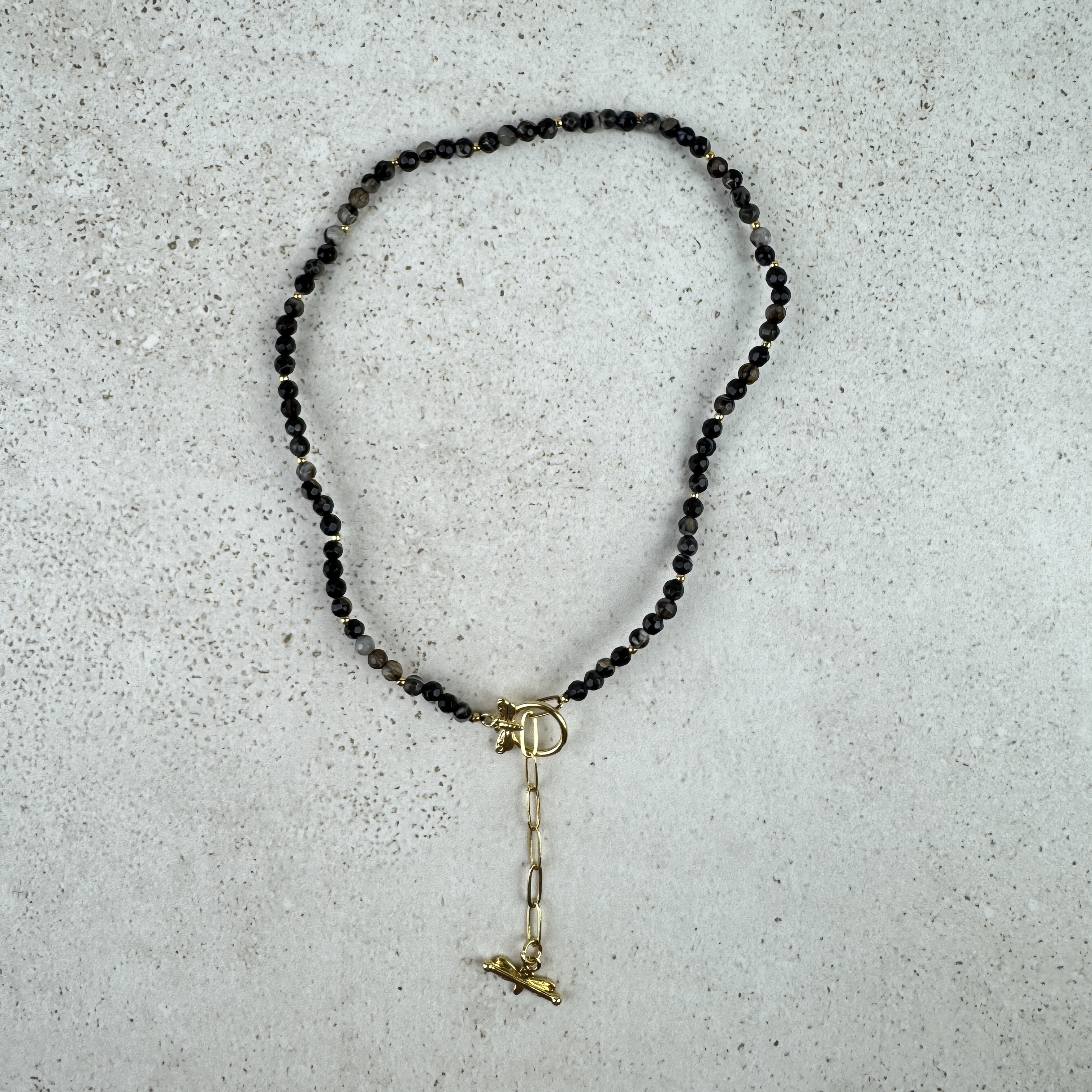 Agato vėrinys - Miško paslaptis