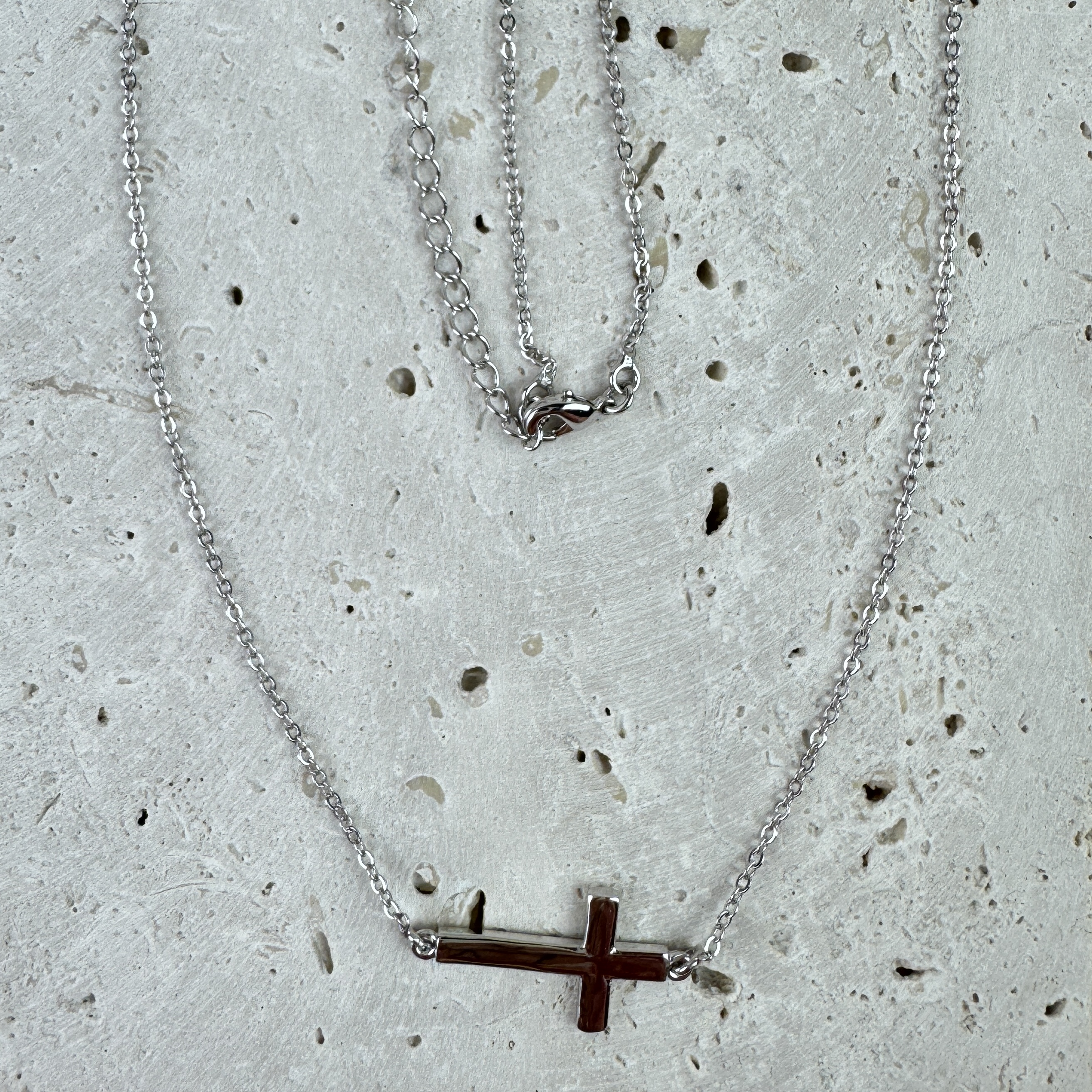 Grandinėlė su kryželiu Parkas