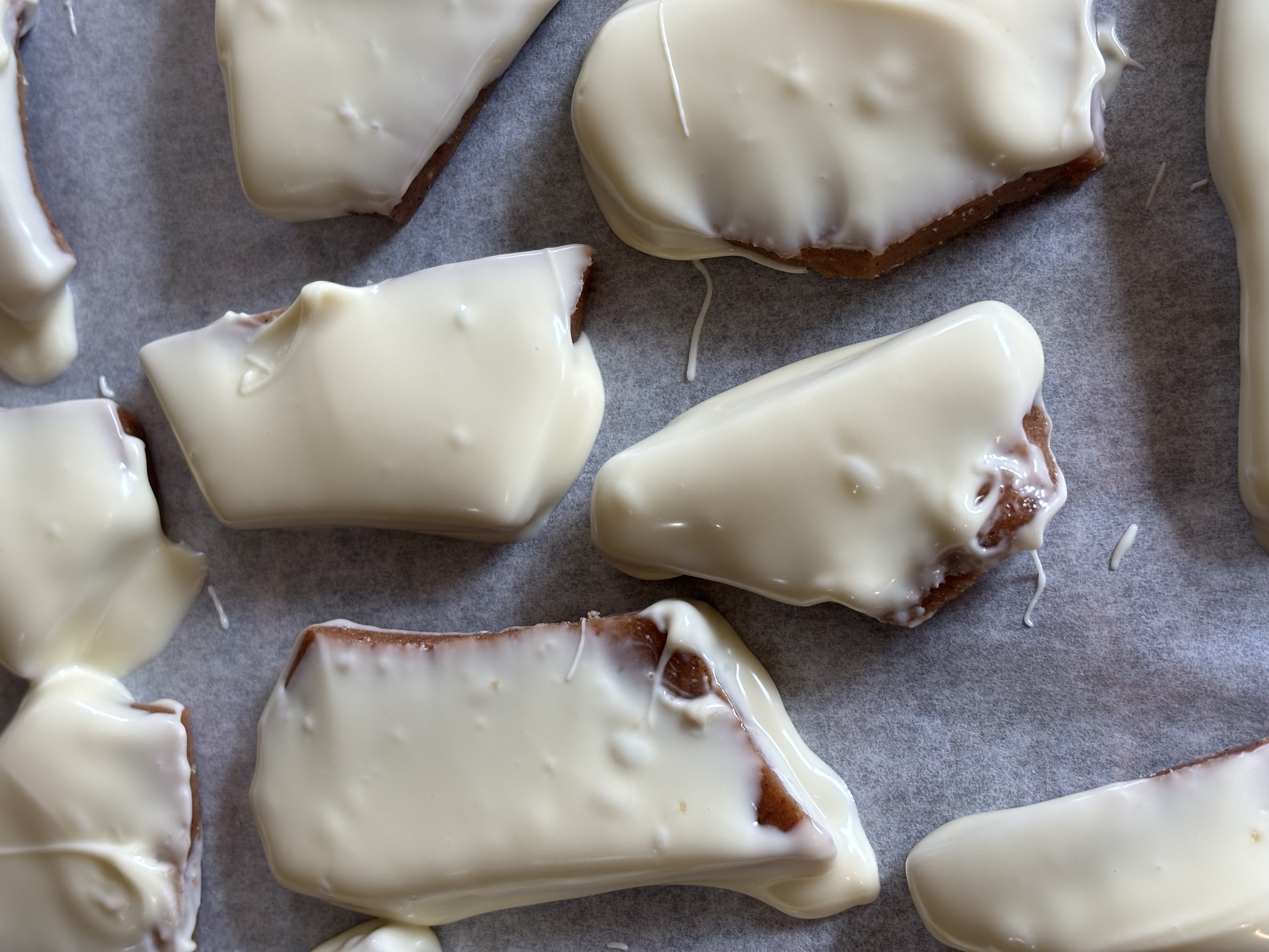 Mom’s Cinnamon Roll Candy