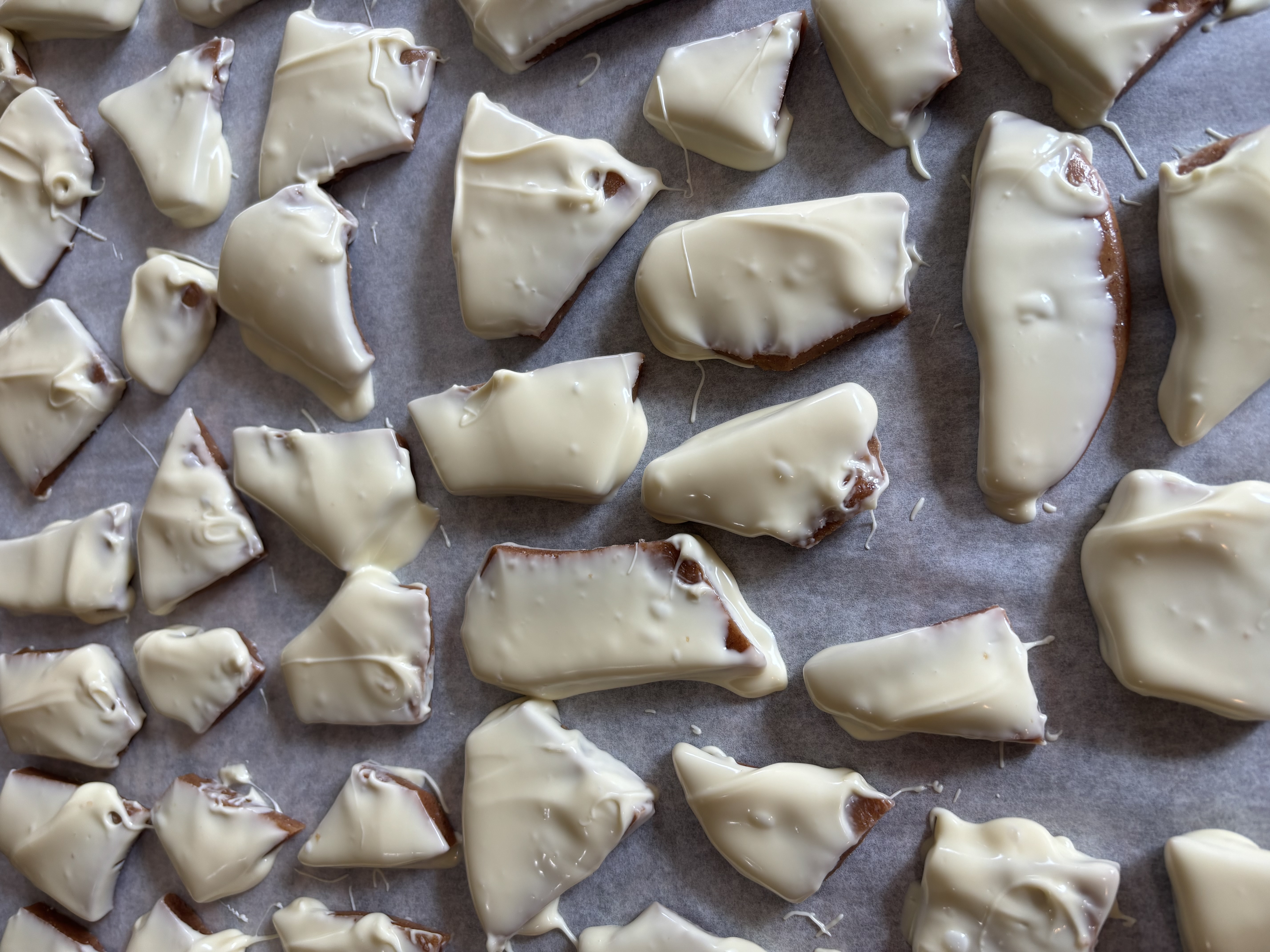 Mom’s Cinnamon Roll Candy