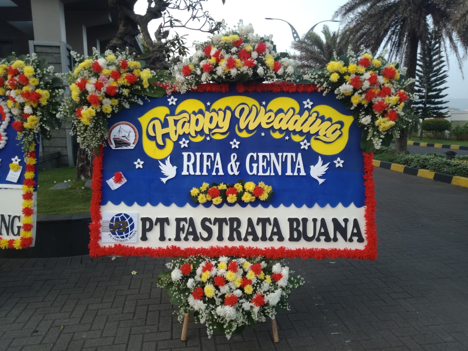 bunga papan pernikahan