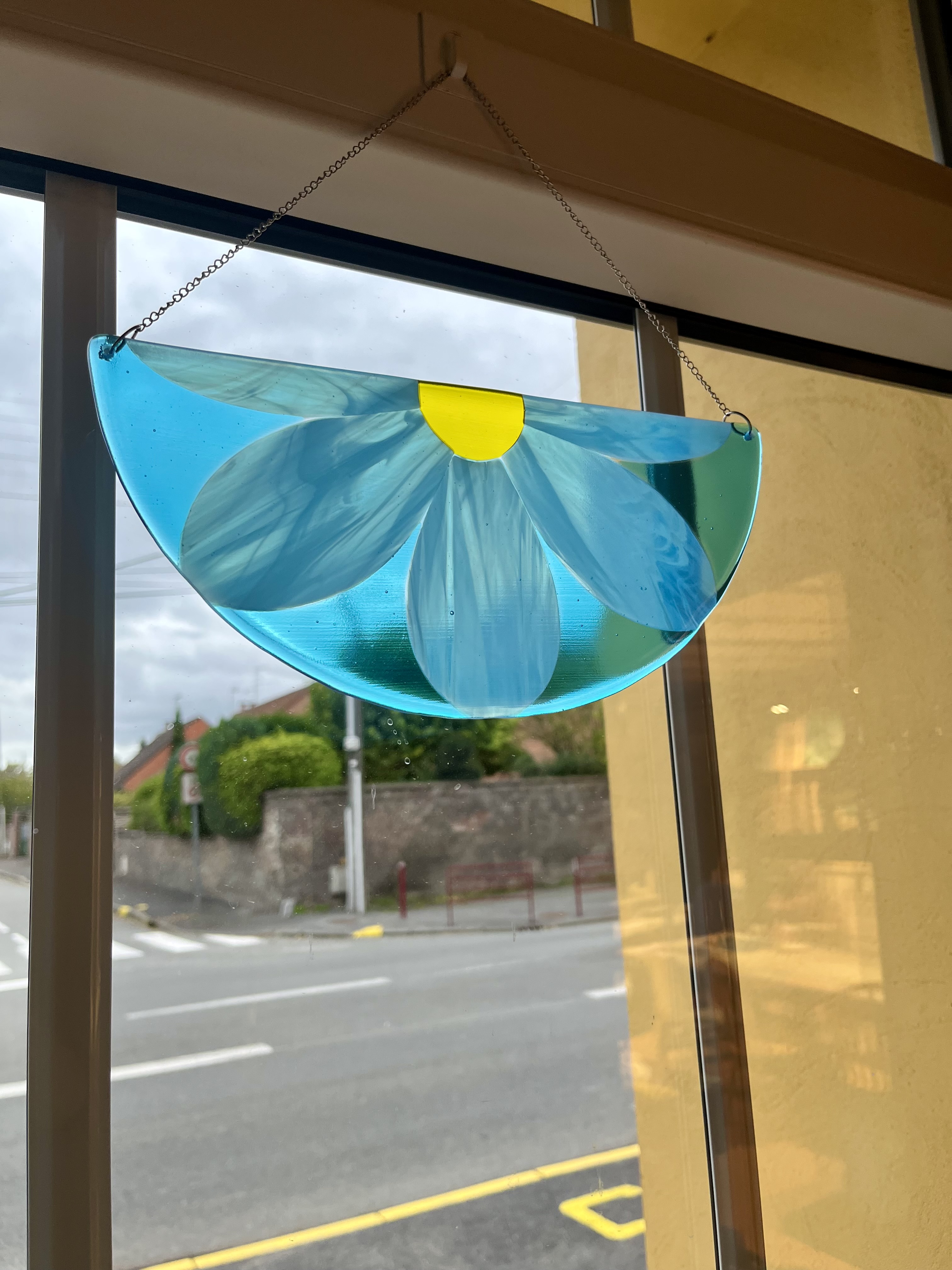 Fleur bleue - Arc de fenêtre 