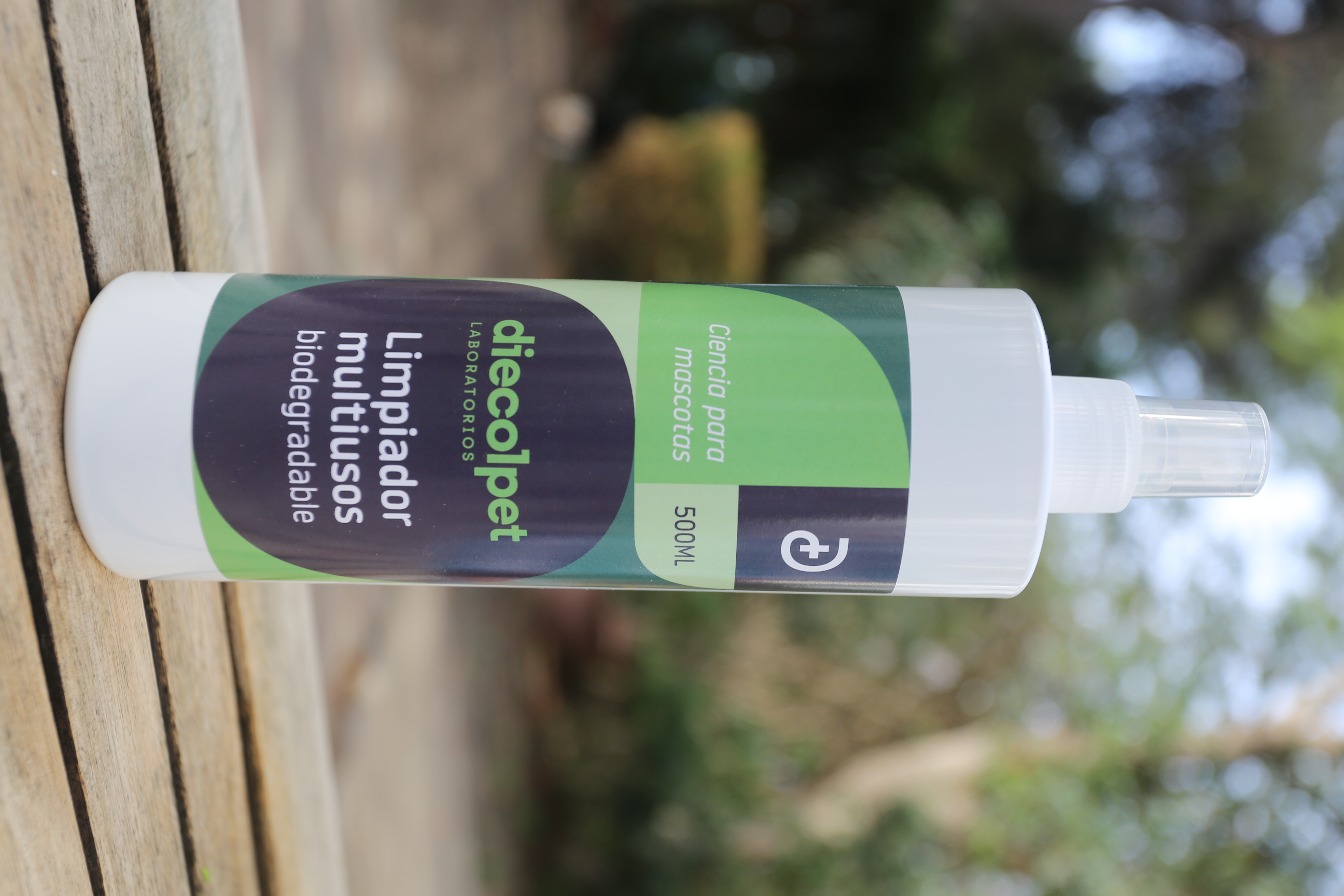 Limpiador multiusos biodegradable