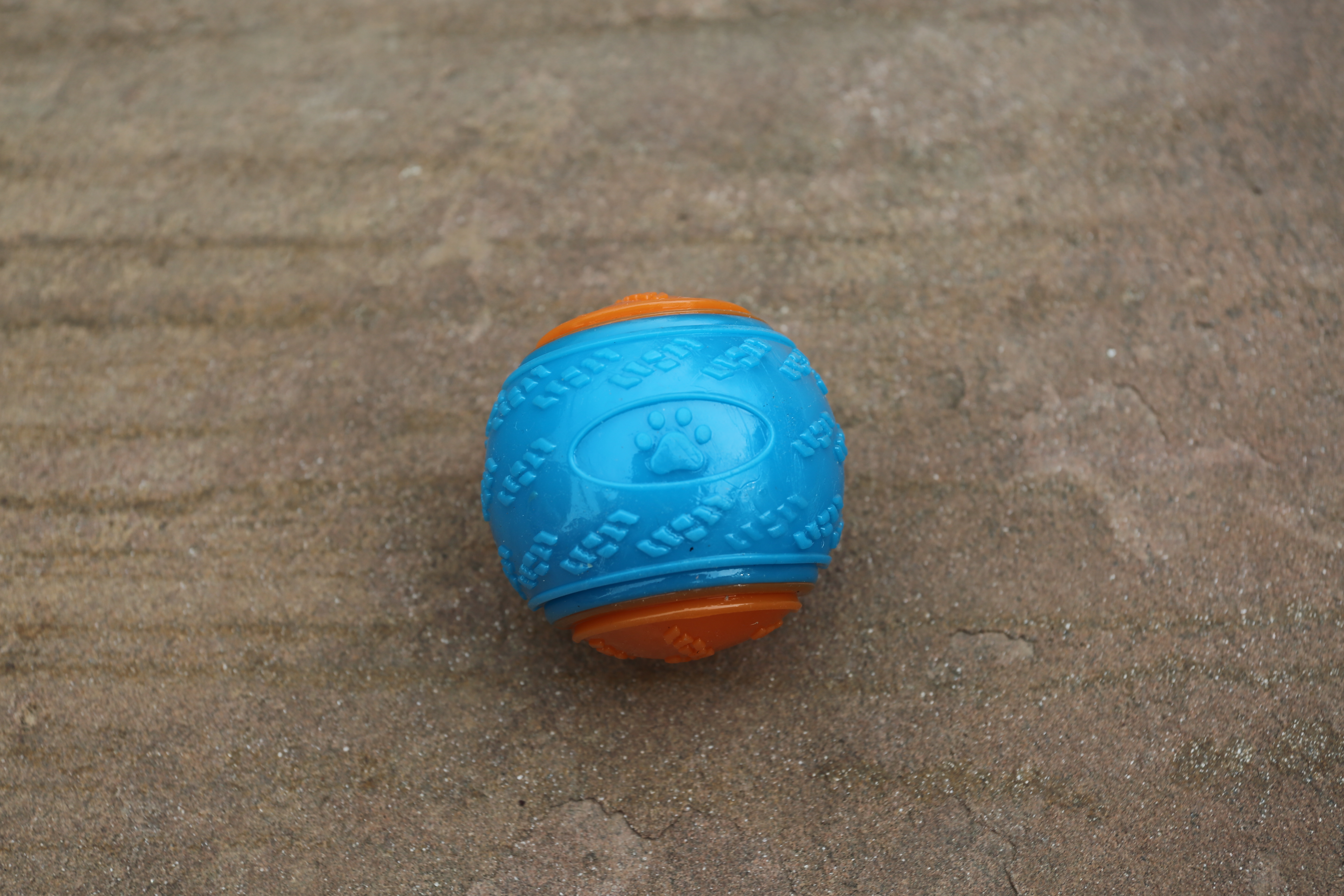 Pelota bicolor