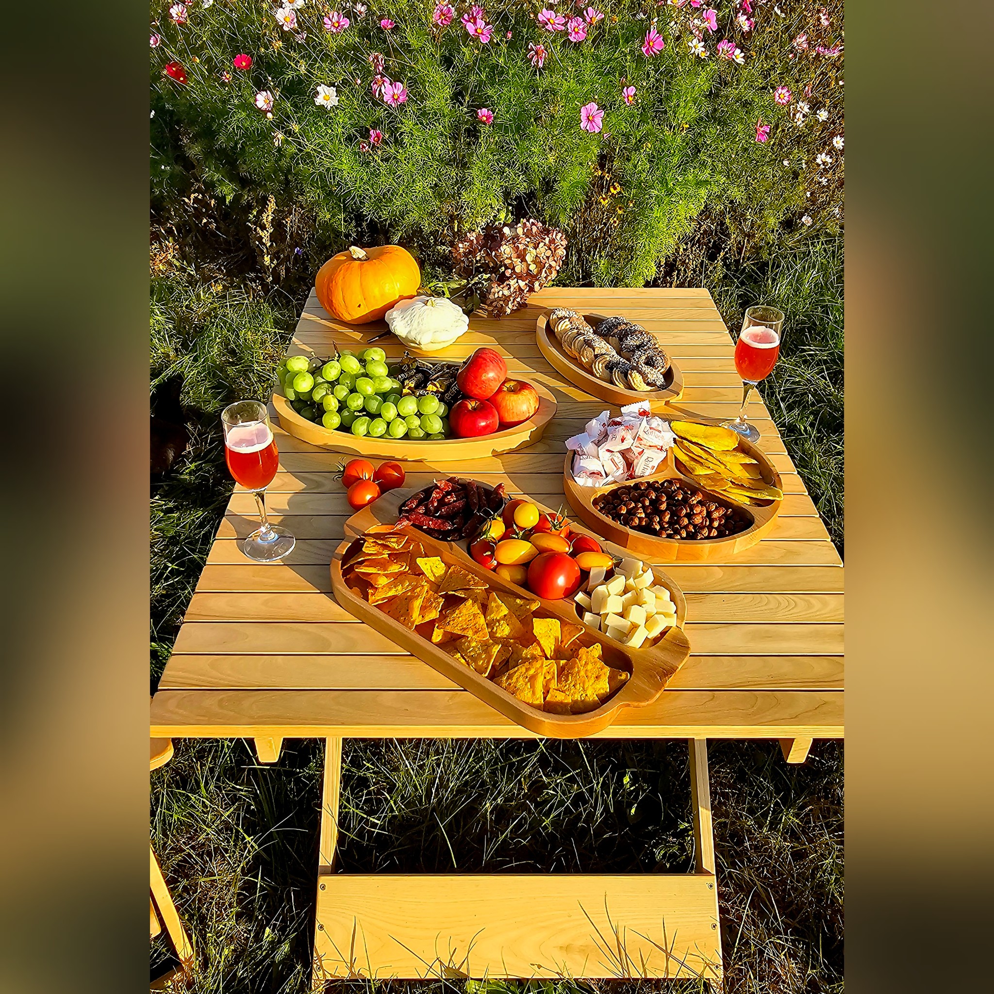 Apvalus 3 skyrių medinis padėklas