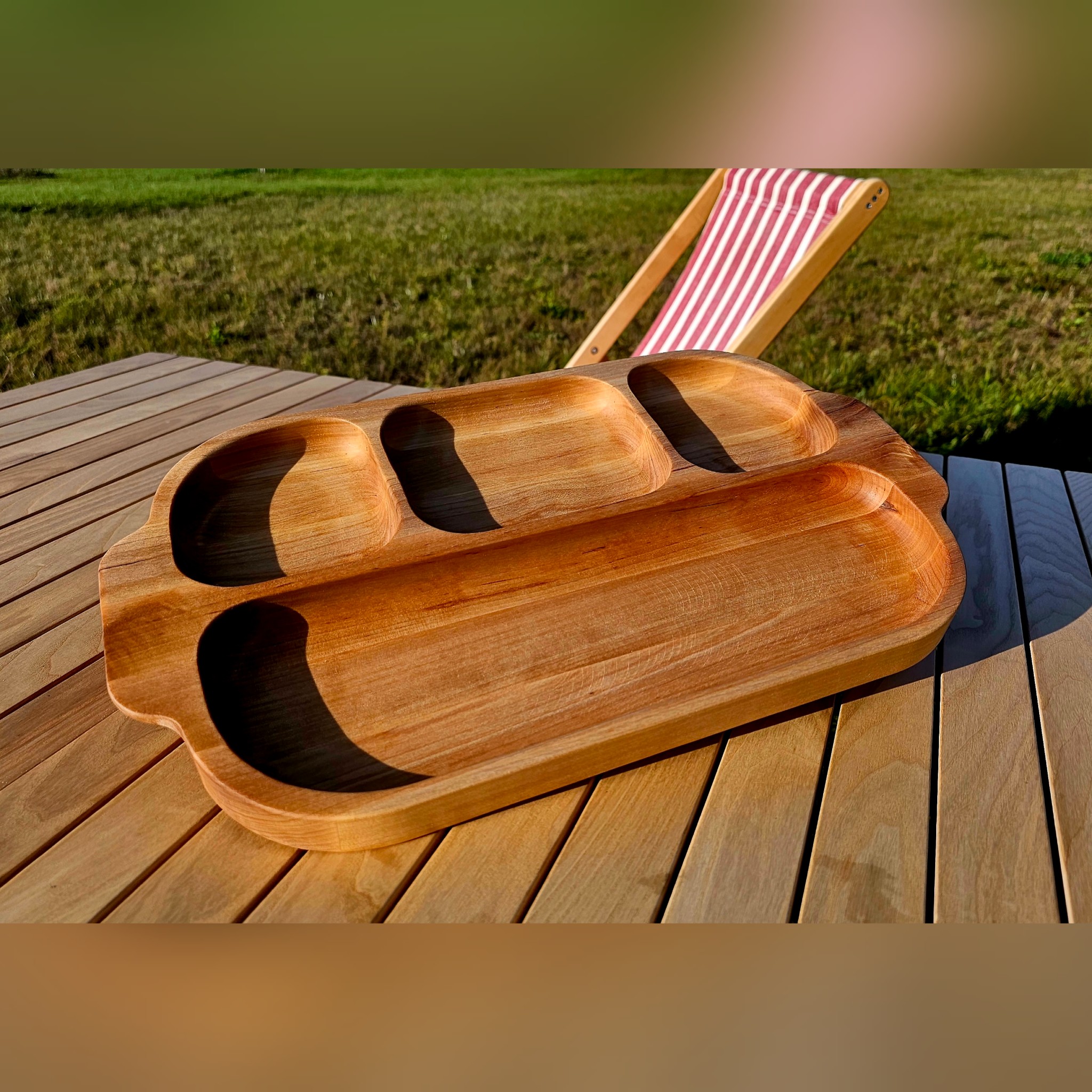 Stačiakampis 4 skyrių medinis padėklas