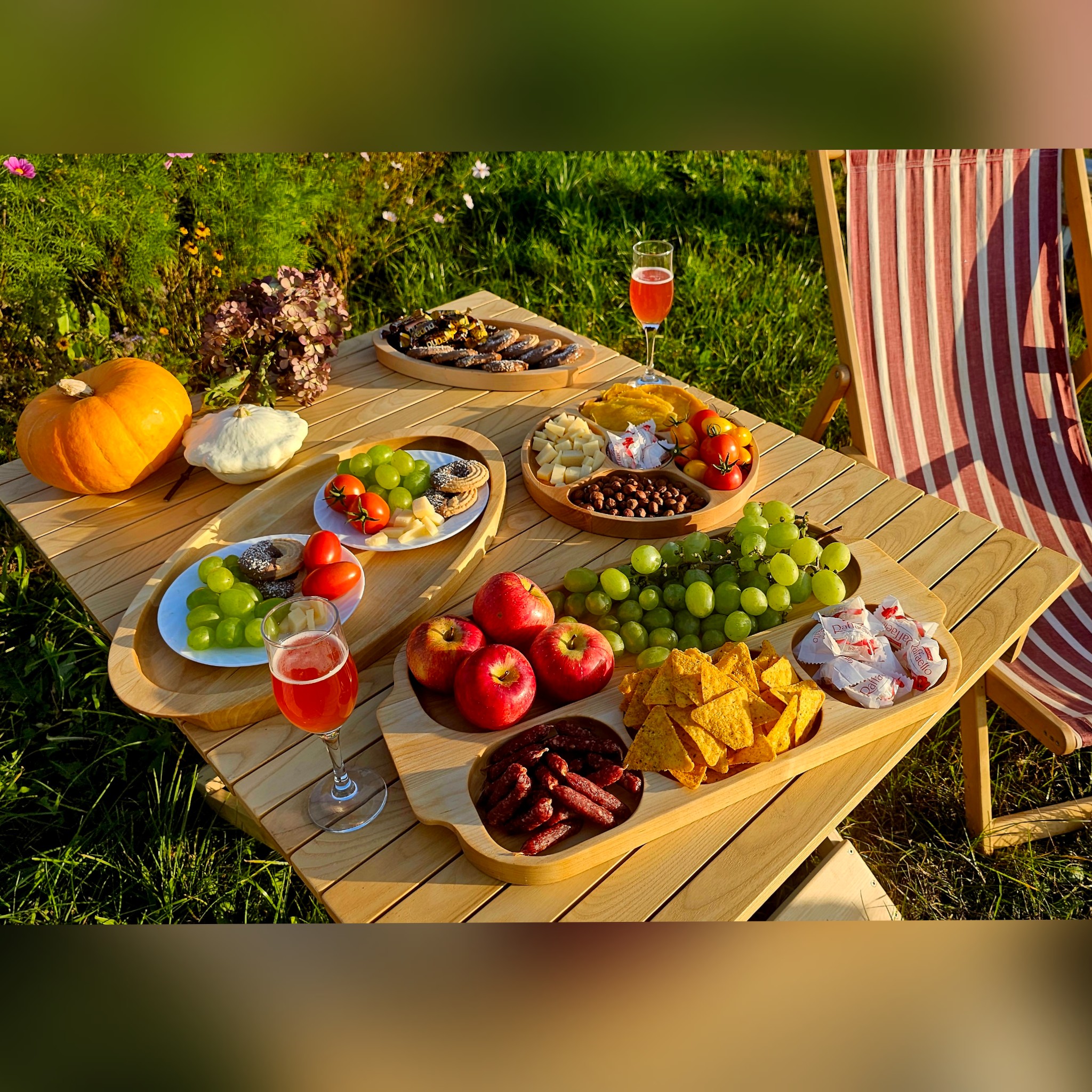 Stačiakampis 4 skyrių medinis padėklas