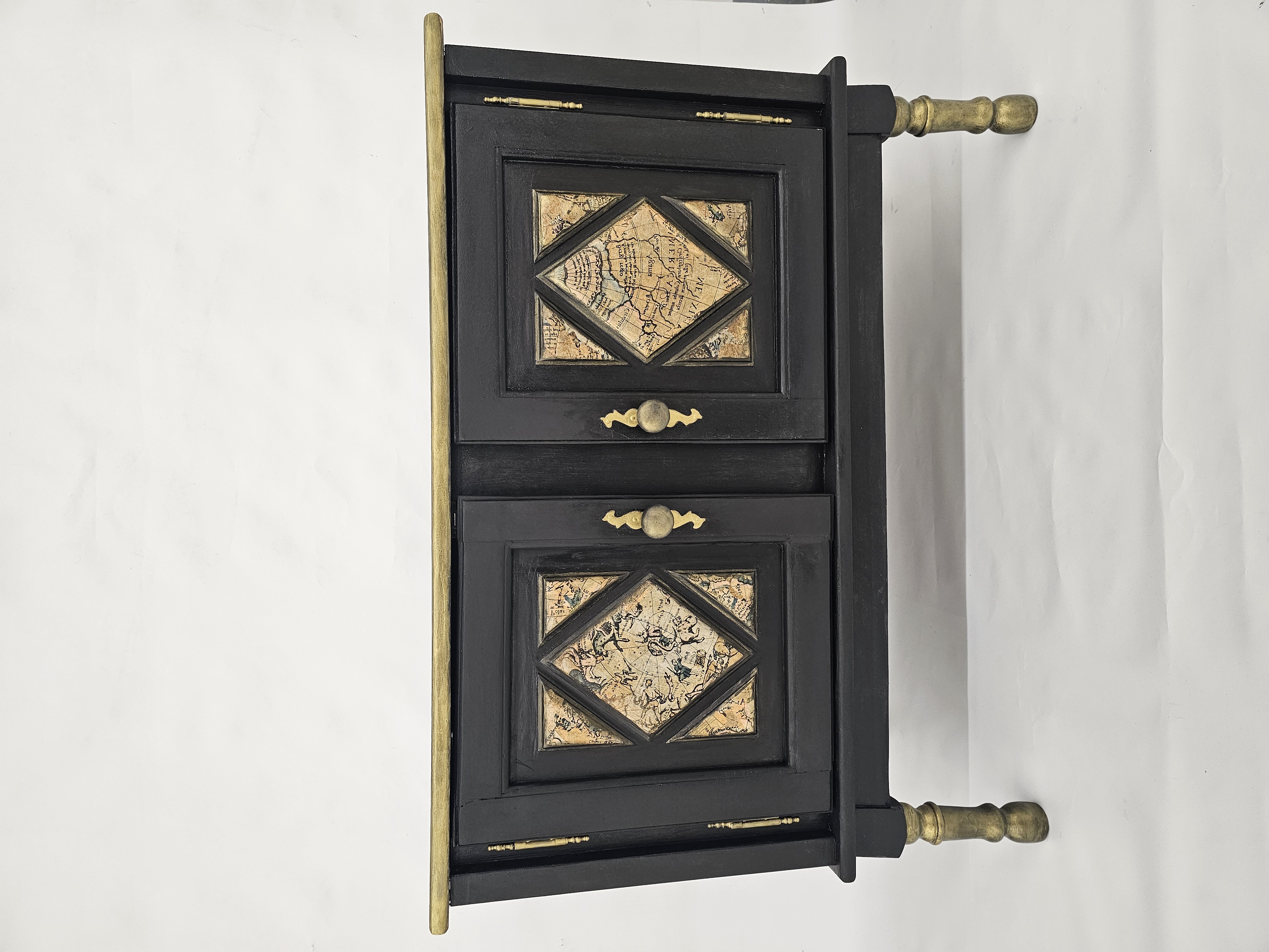 Meuble bas carte