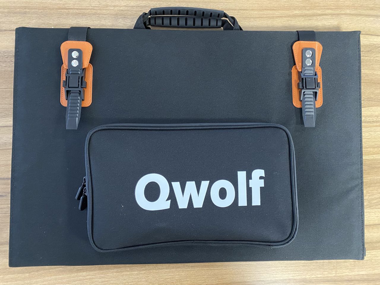 QWolf 120P-B Foldable Portable Solar Panel