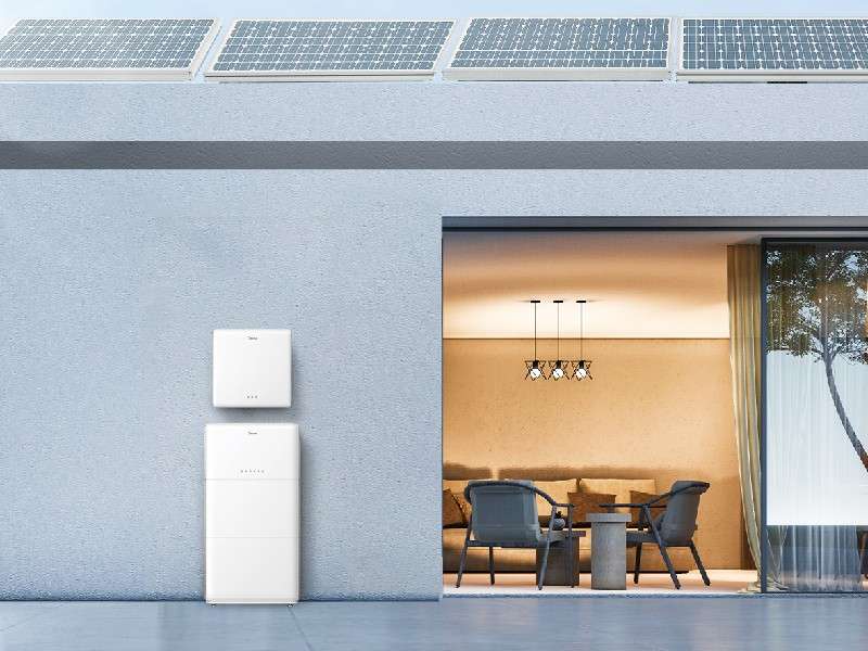 Midea MHELIOS Flex - H Three-phase Hybrid Inverter and High Voltage Energy Storage Battery