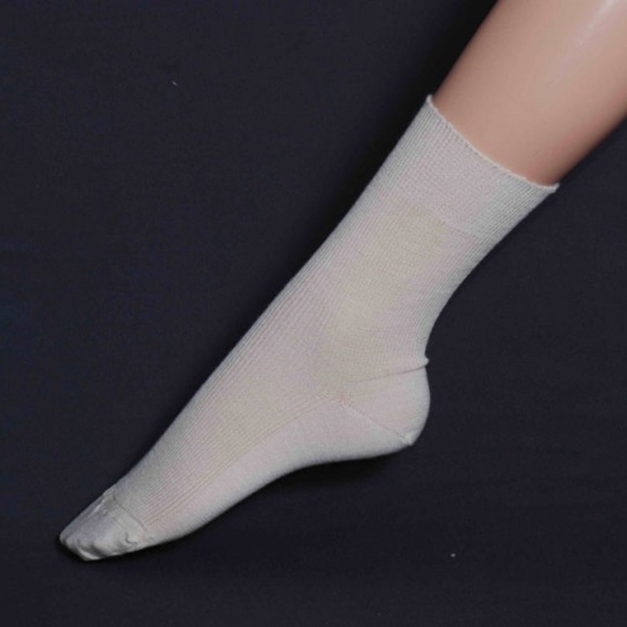 Vilnos ir šilko kojinės, baltos
