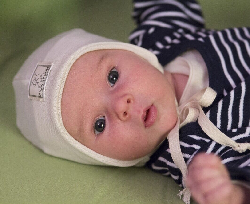 Šilko vilnos kepurytė natūralios spalvos