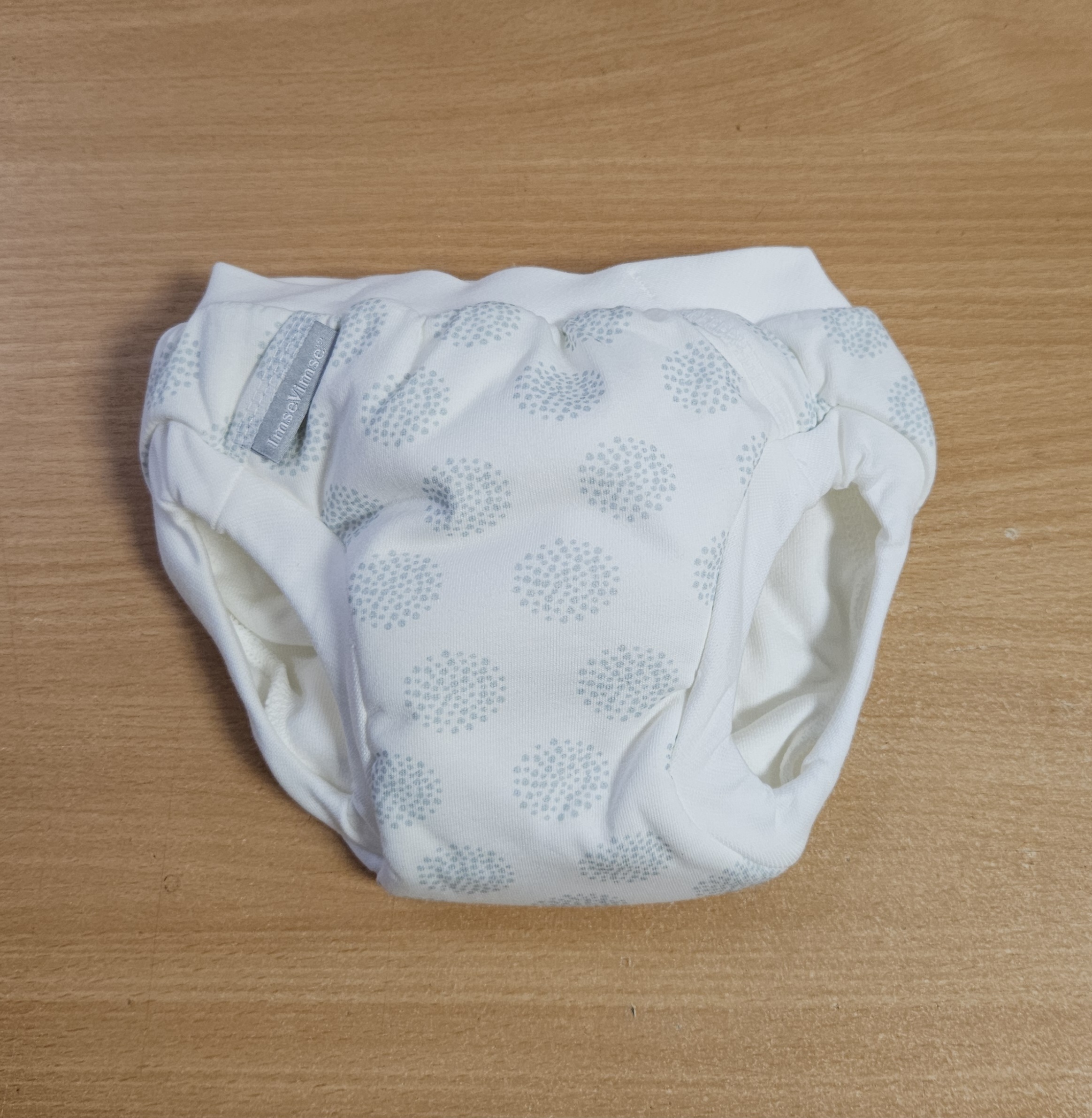 Atprastukės baltos, su pukeliais