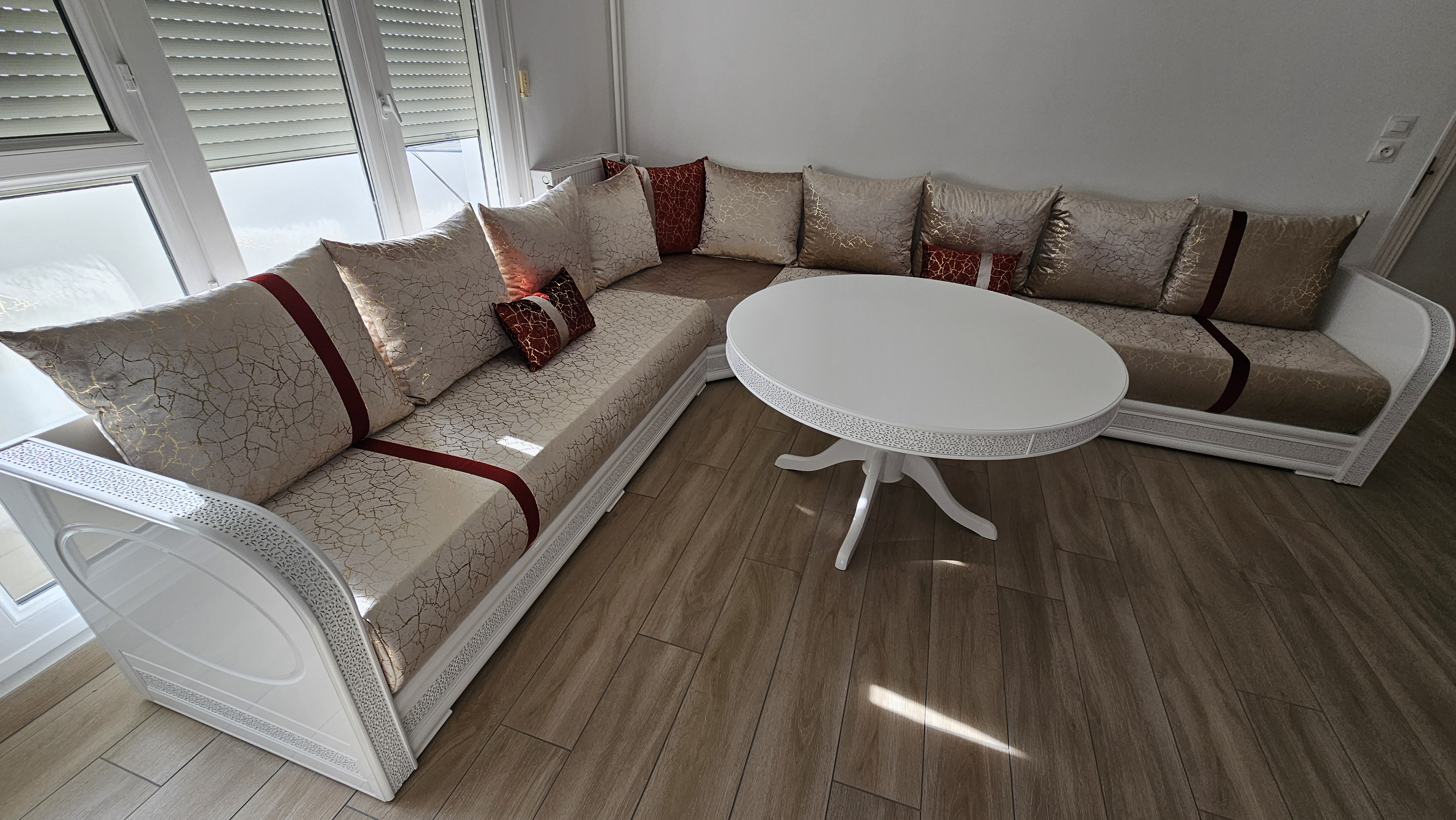 SALON MAROCAIN LAZER BLANC