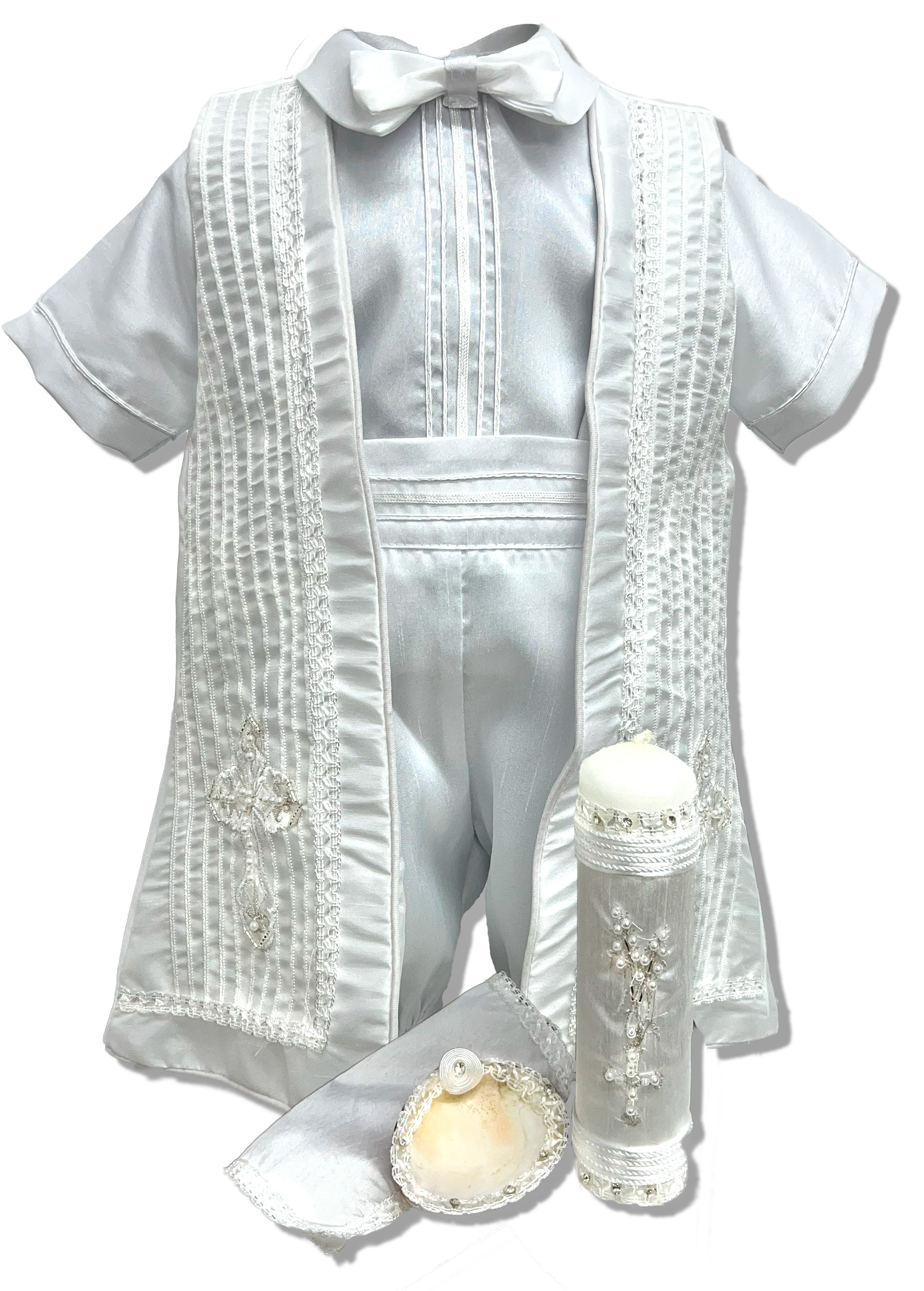 Kit de bautizo completo, vela, concha, ropón pañuelo y más: Modelo Antonio