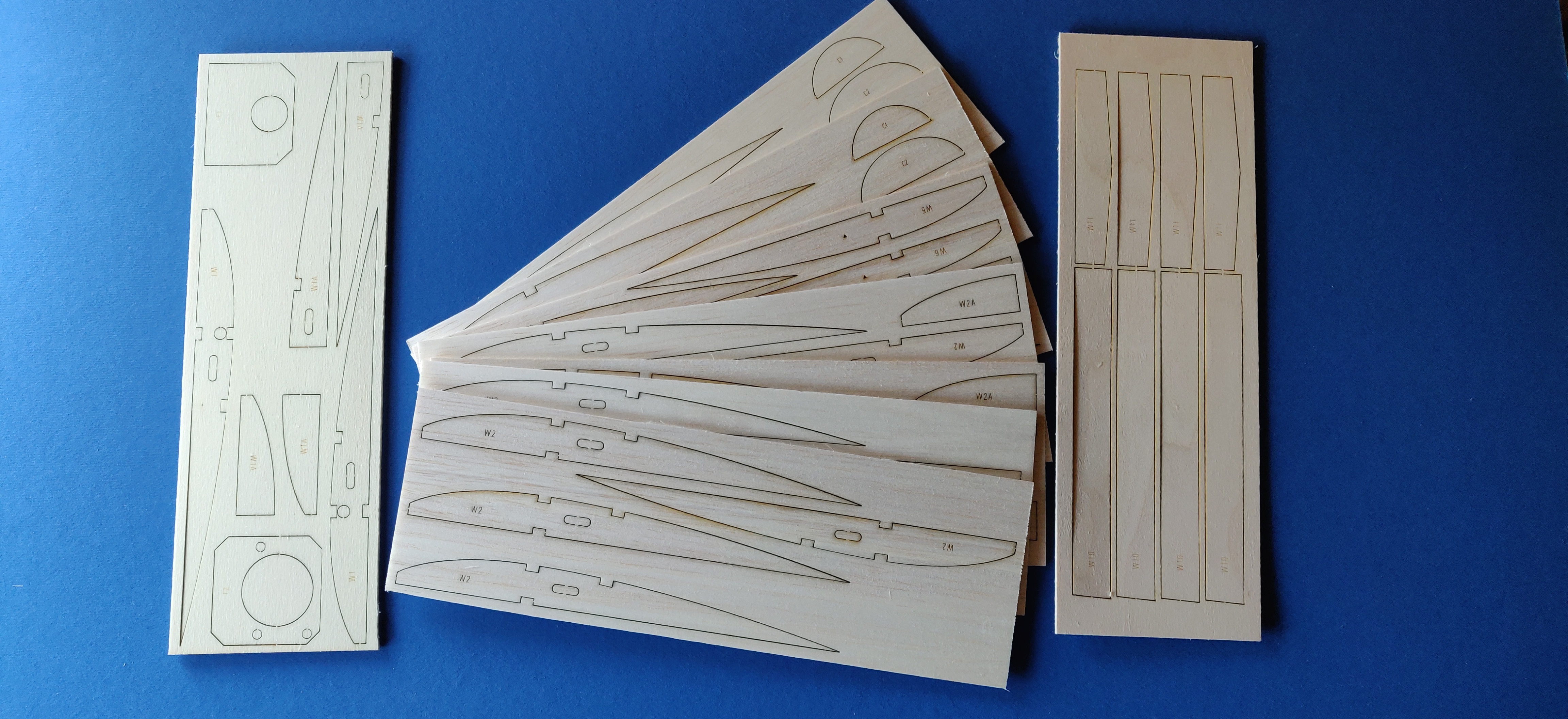 Aquila 100" Standard Class Glider by Airtronics ~Laser-cut balsa/ply parts set