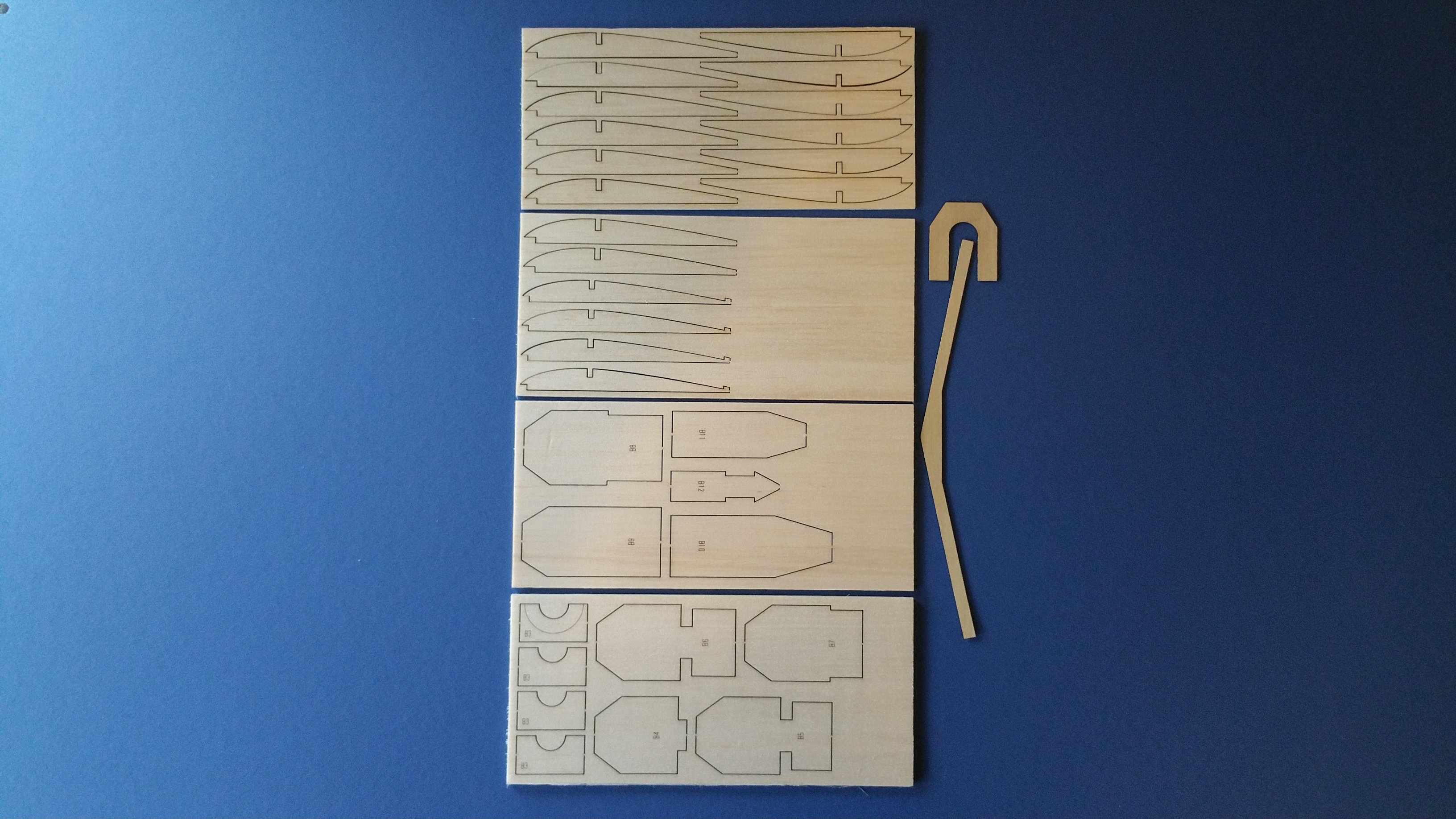 Wee Snifter ~ Vintage FF Balsa Model Aircraft - Laser-cut Balsa Ply Parts Set