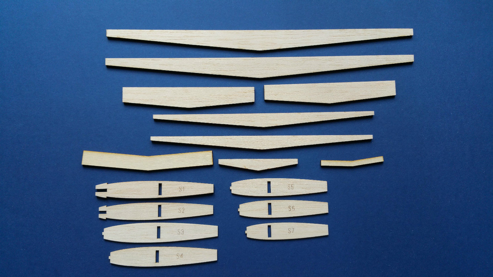 Falcon 56 mk1 - Carl Goldberg RC Sports Model - Laser-cut Balsa Wing RIB SET