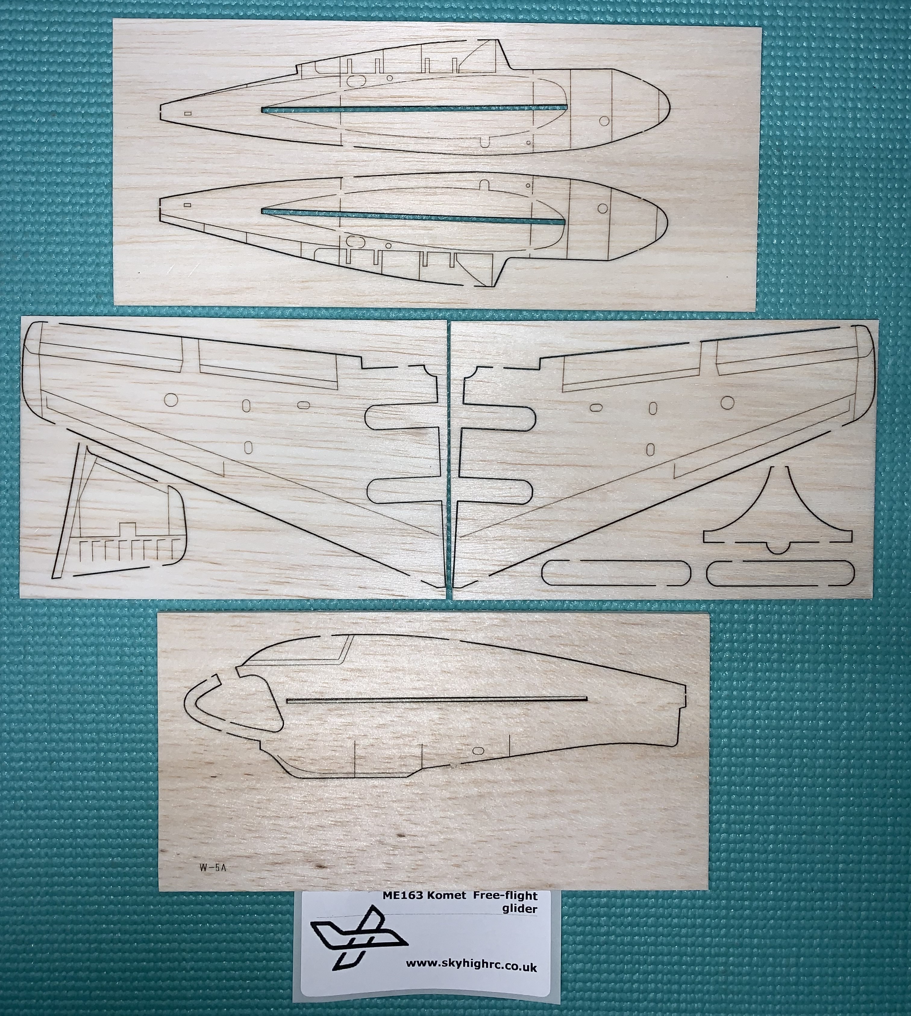 Me163 Komet - Scale free-flight model glider ~ Laser-cut balsa kit