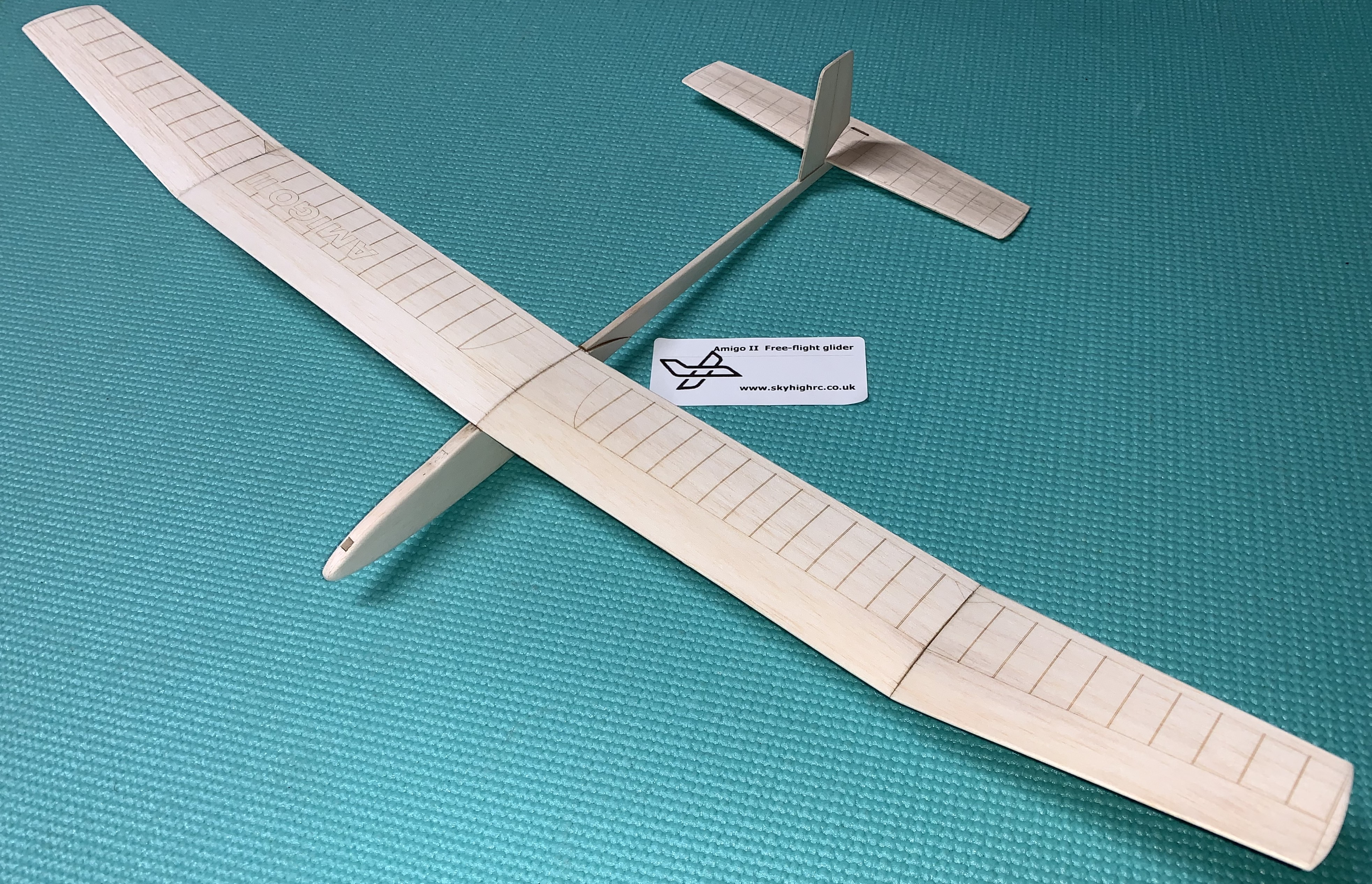 Amigo II - Free-flight model glider ~ Laser-cut balsa kit