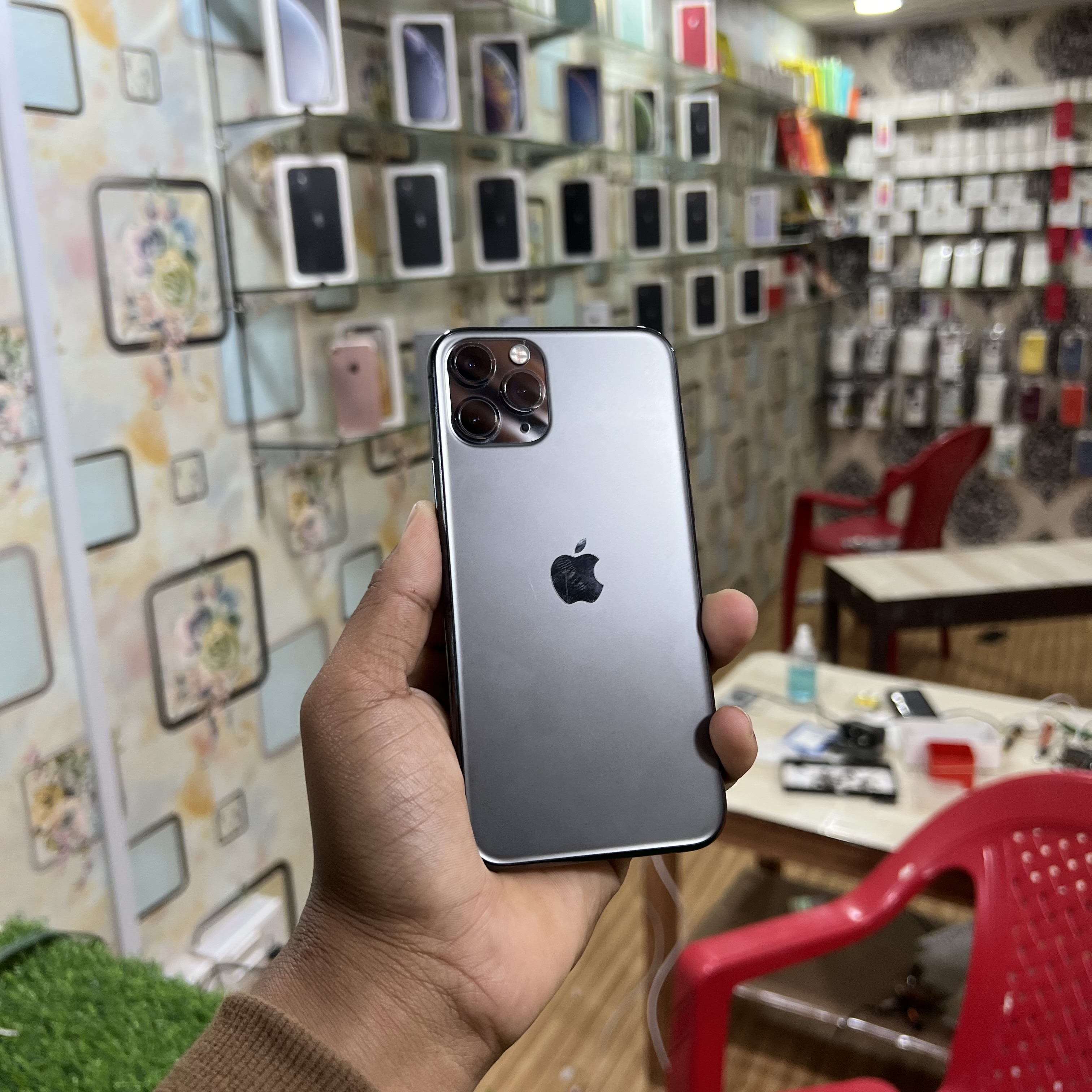 Iphone 11 Pro ( Offer )