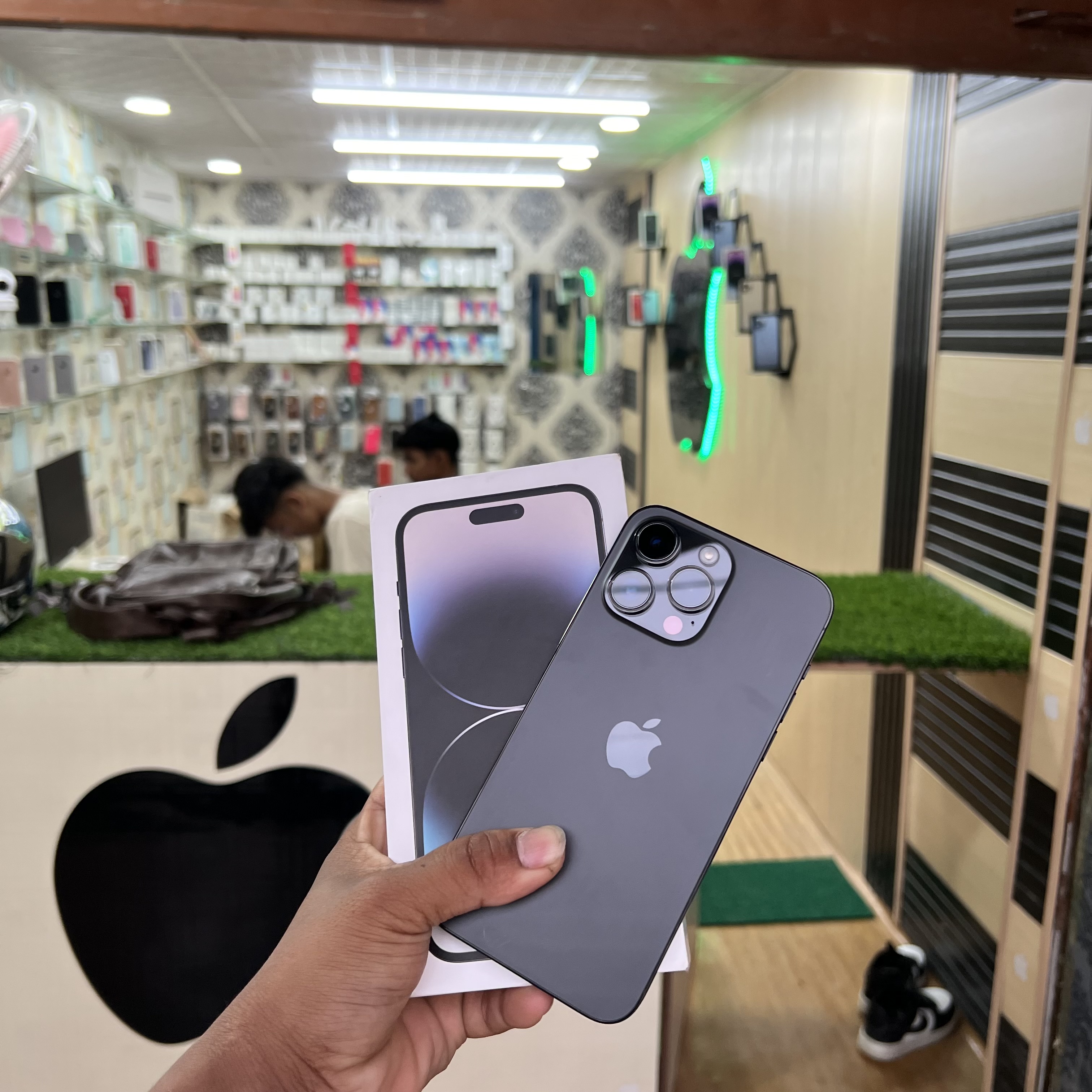 Iphone 14 Pro Max 10Months Used Only 96%